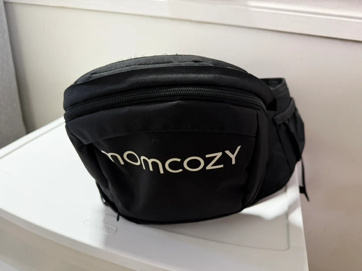 Momcozy Hip Carrier & Momcozy breastpump S9