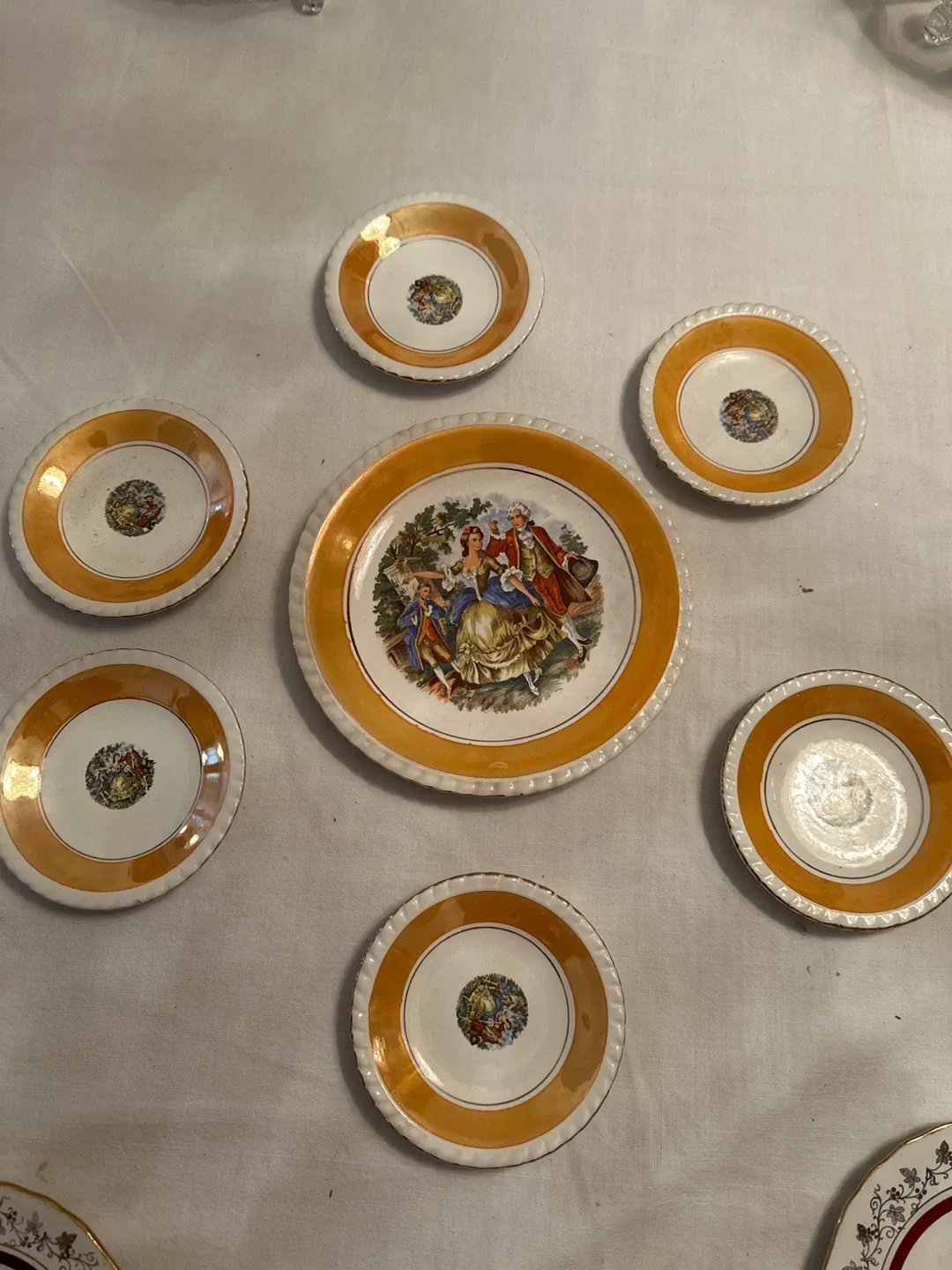 Vintage Decorative Plates