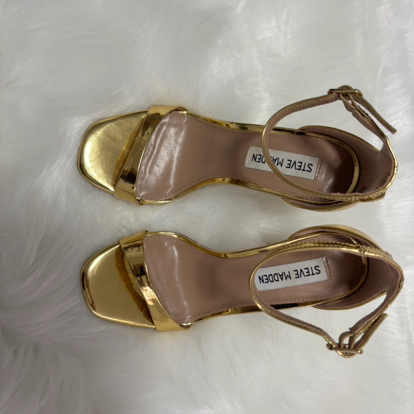 Steve Madden Gold Heels, Size 7