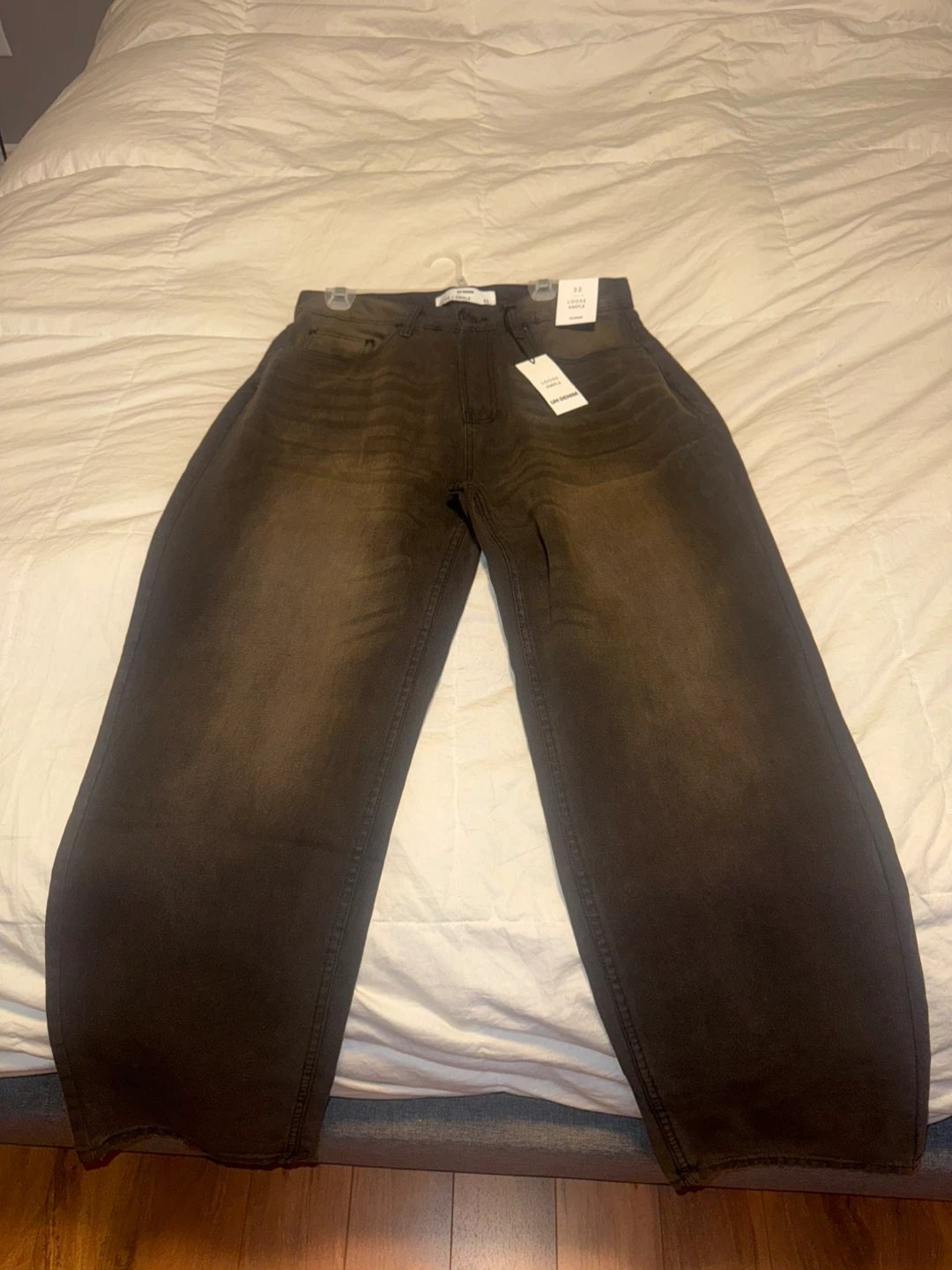 New UH Denim Loose Ample Jeans - Size 32