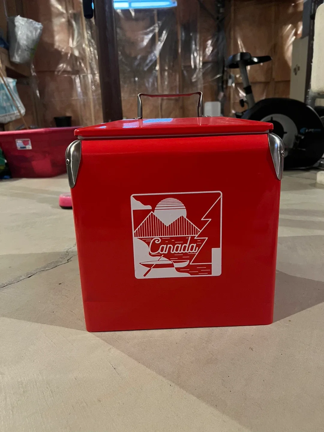 Canada Cooler - Red image indicator(2)