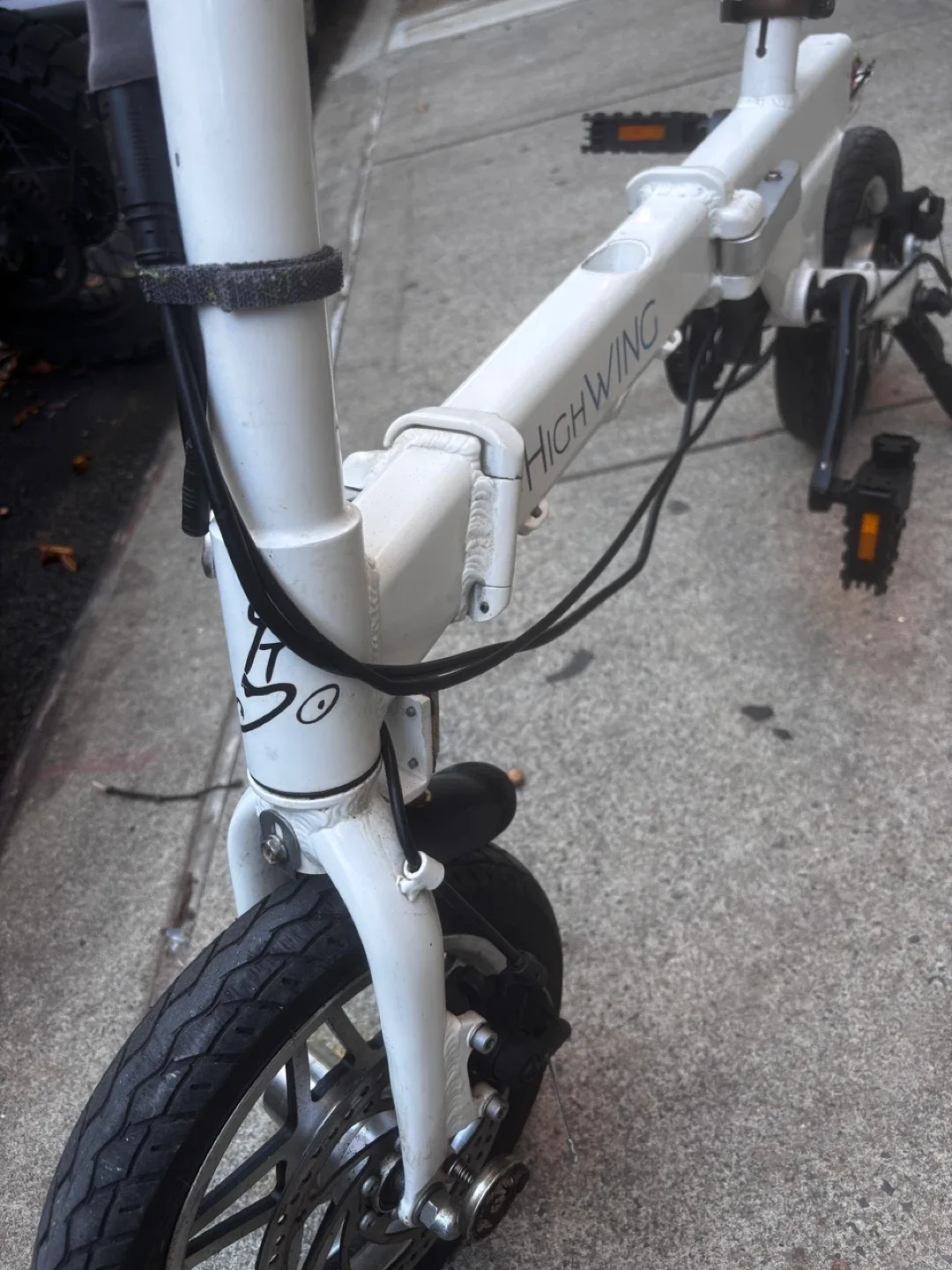 SMALL Folding Bike (ebike, no battery)- Clean, Oiled image indicator(5)