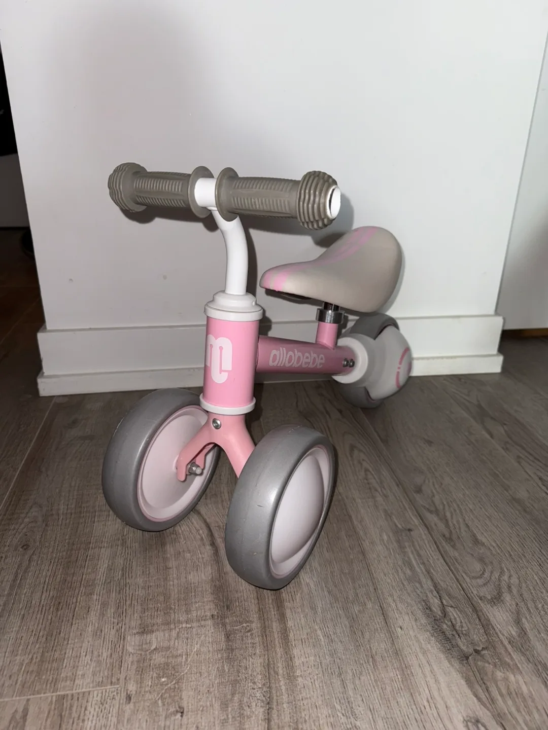 Kids toys image indicator(2)