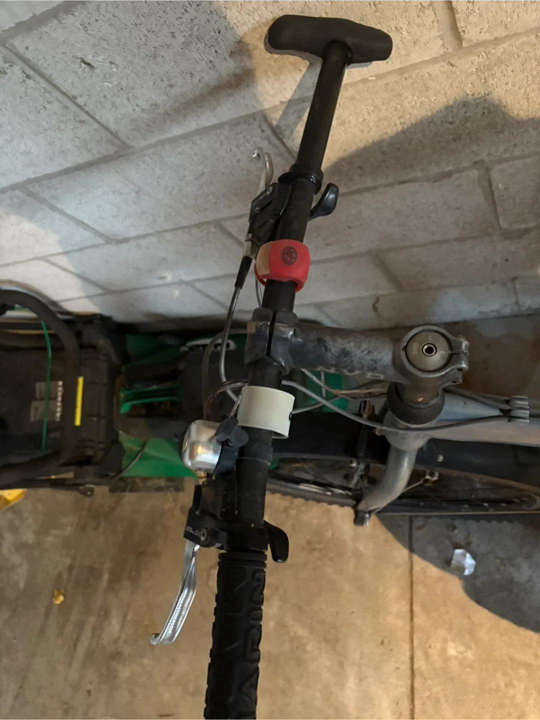 Dahon Cadenza Folding Bike image indicator(3)