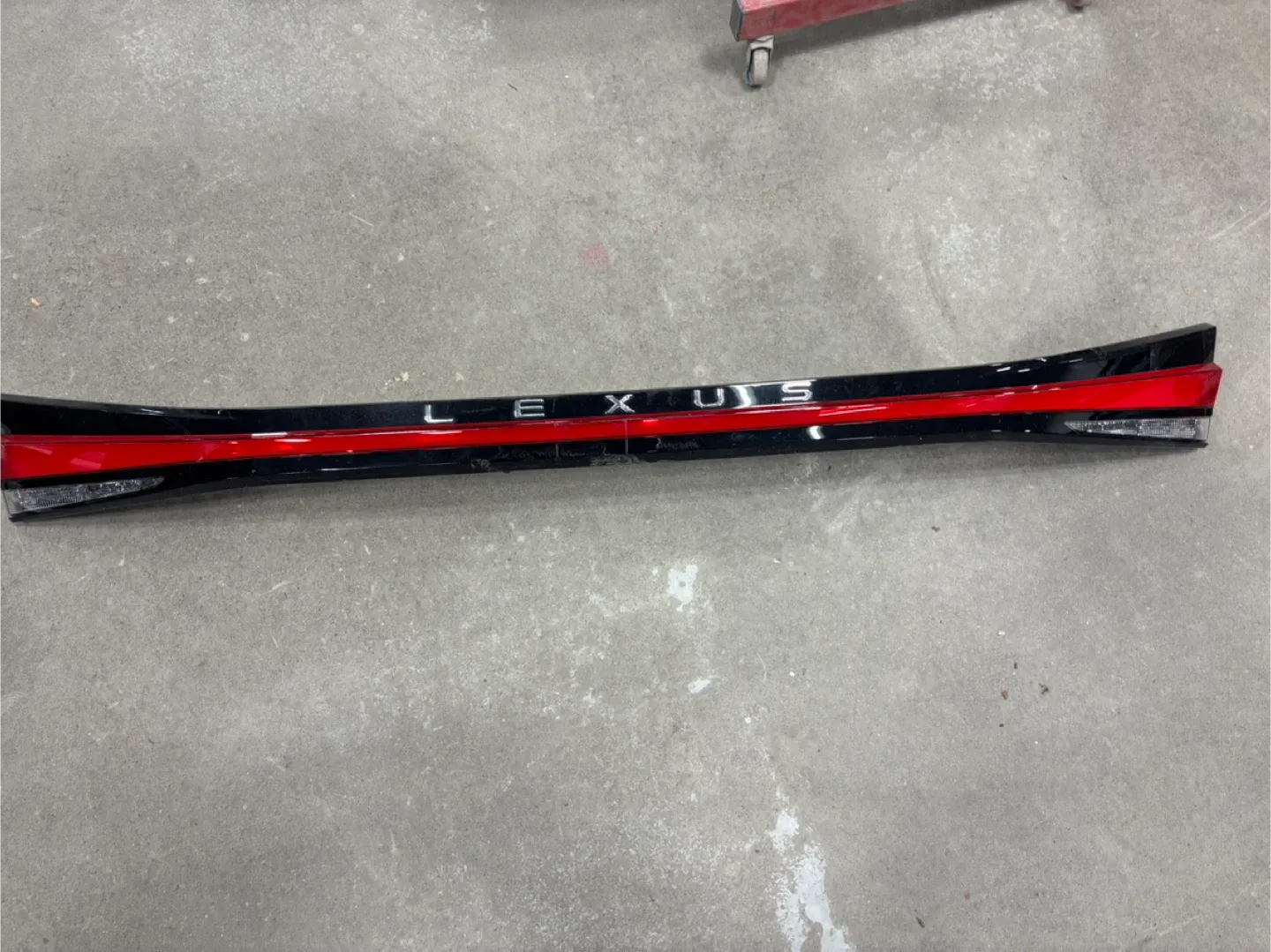 Lexus Tail Light 81580-0E260 image indicator(2)