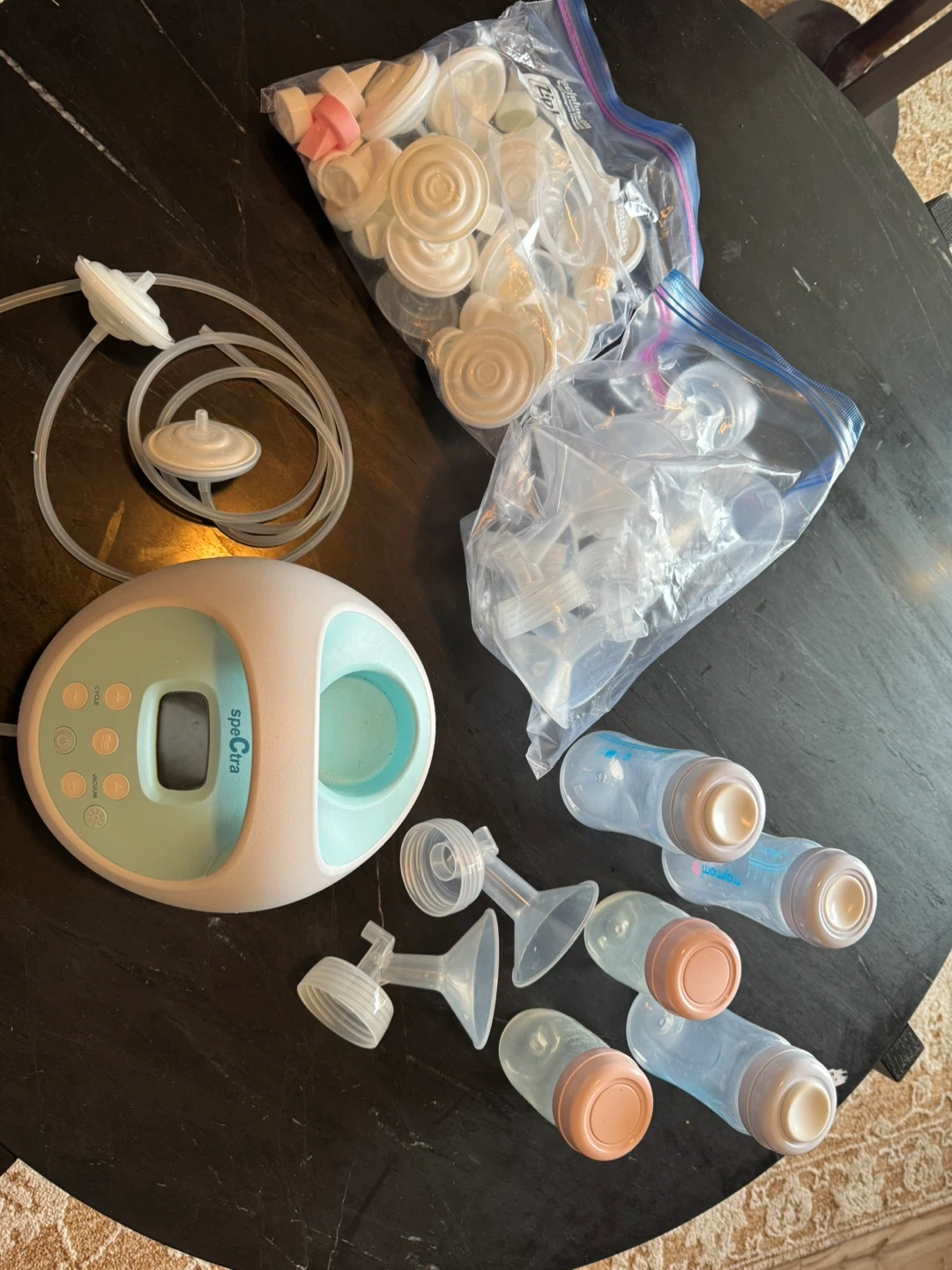 Spectra Breast Pump with Accessories