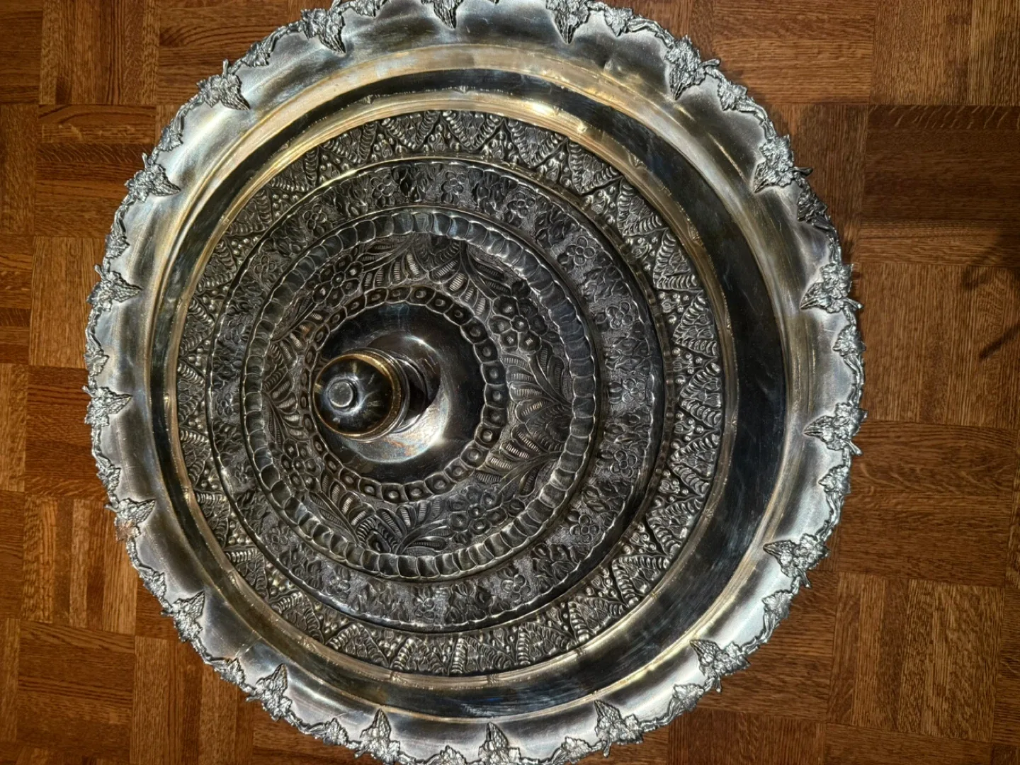 Vintage Silver Plated Serving extra large exquisite dish