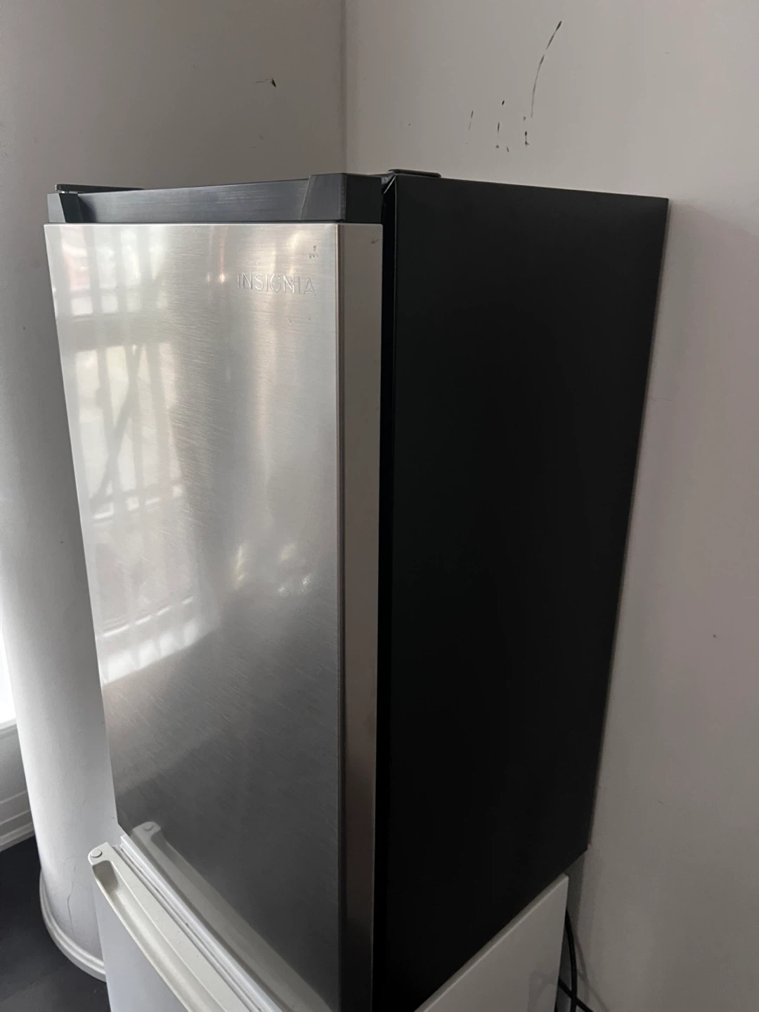Insignia Mini Fridge - Great Condition! - photo 2