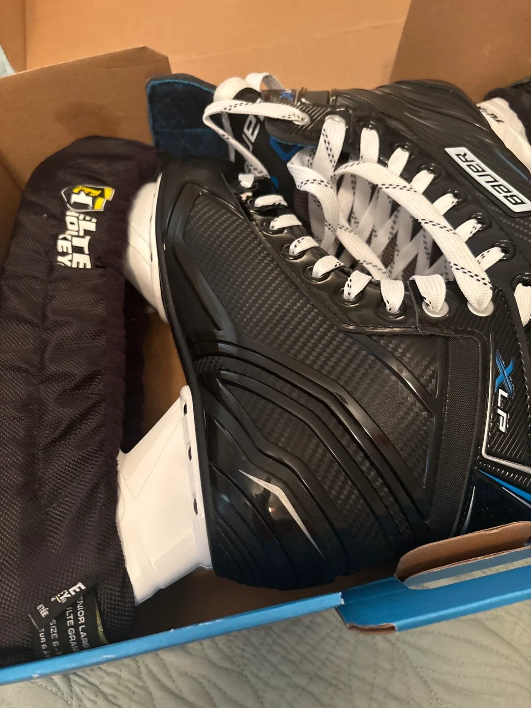 Bauer X-LP Skate - SR - Size 7 image indicator(3)