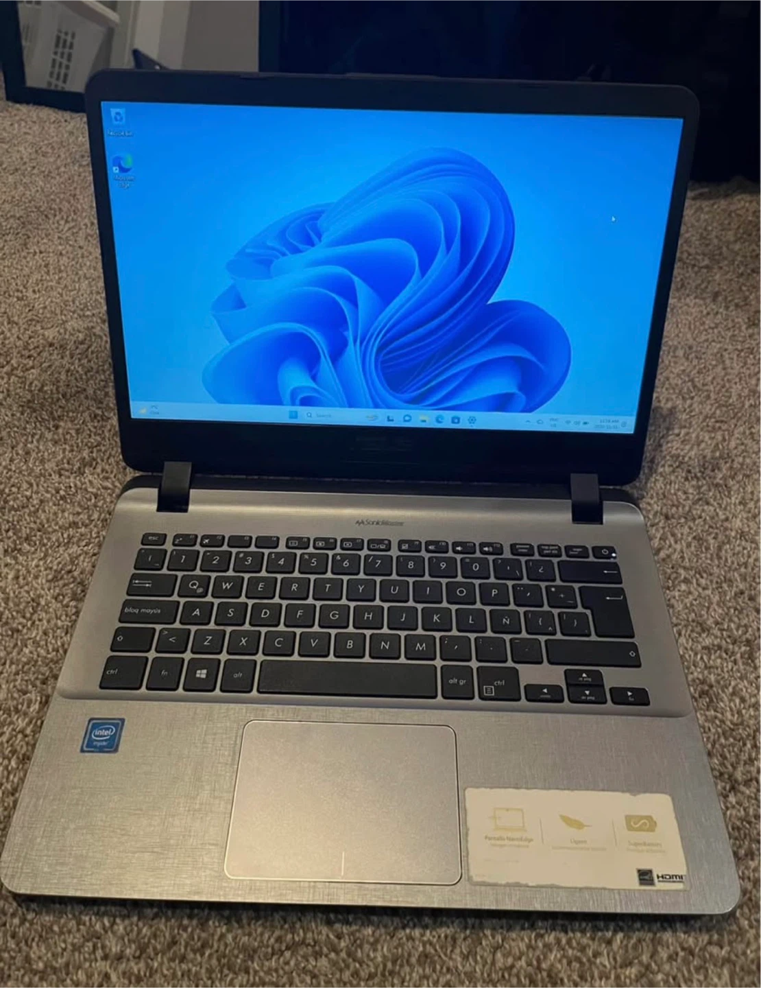 ASUS Laptop Vivobook 14 Laptop