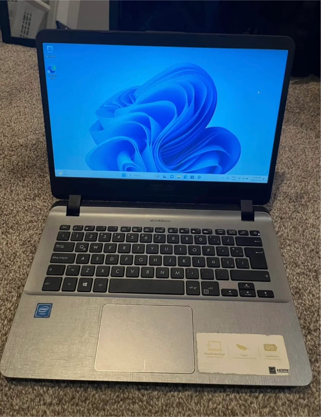 ASUS Laptop Vivobook 14