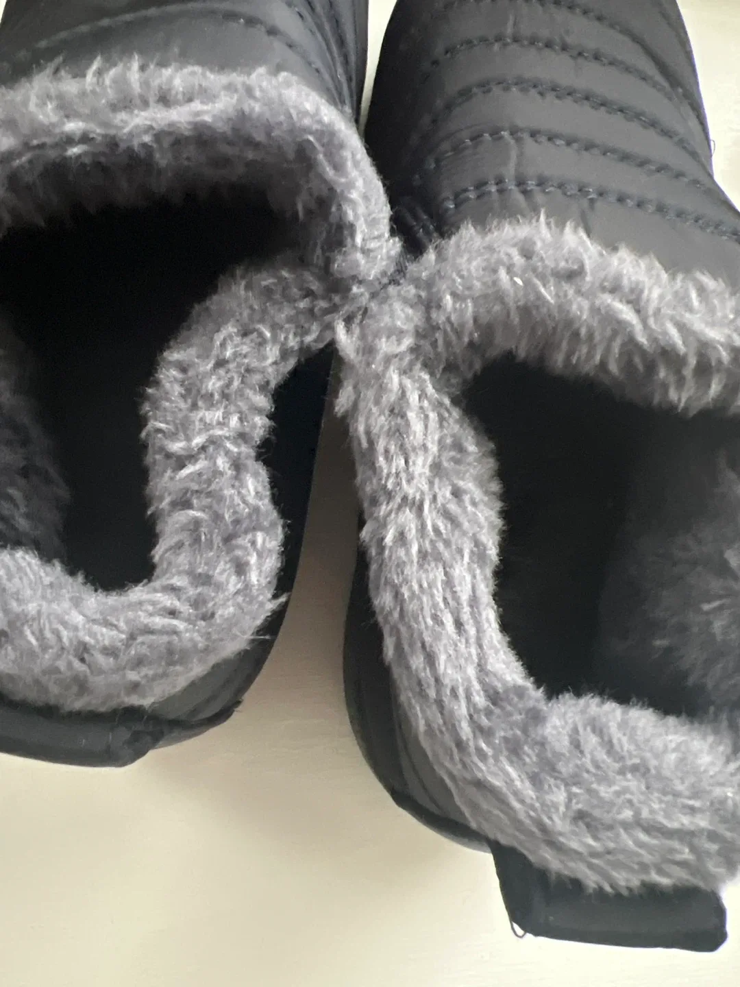 NEW BJ Black Winter boots with lining size 36