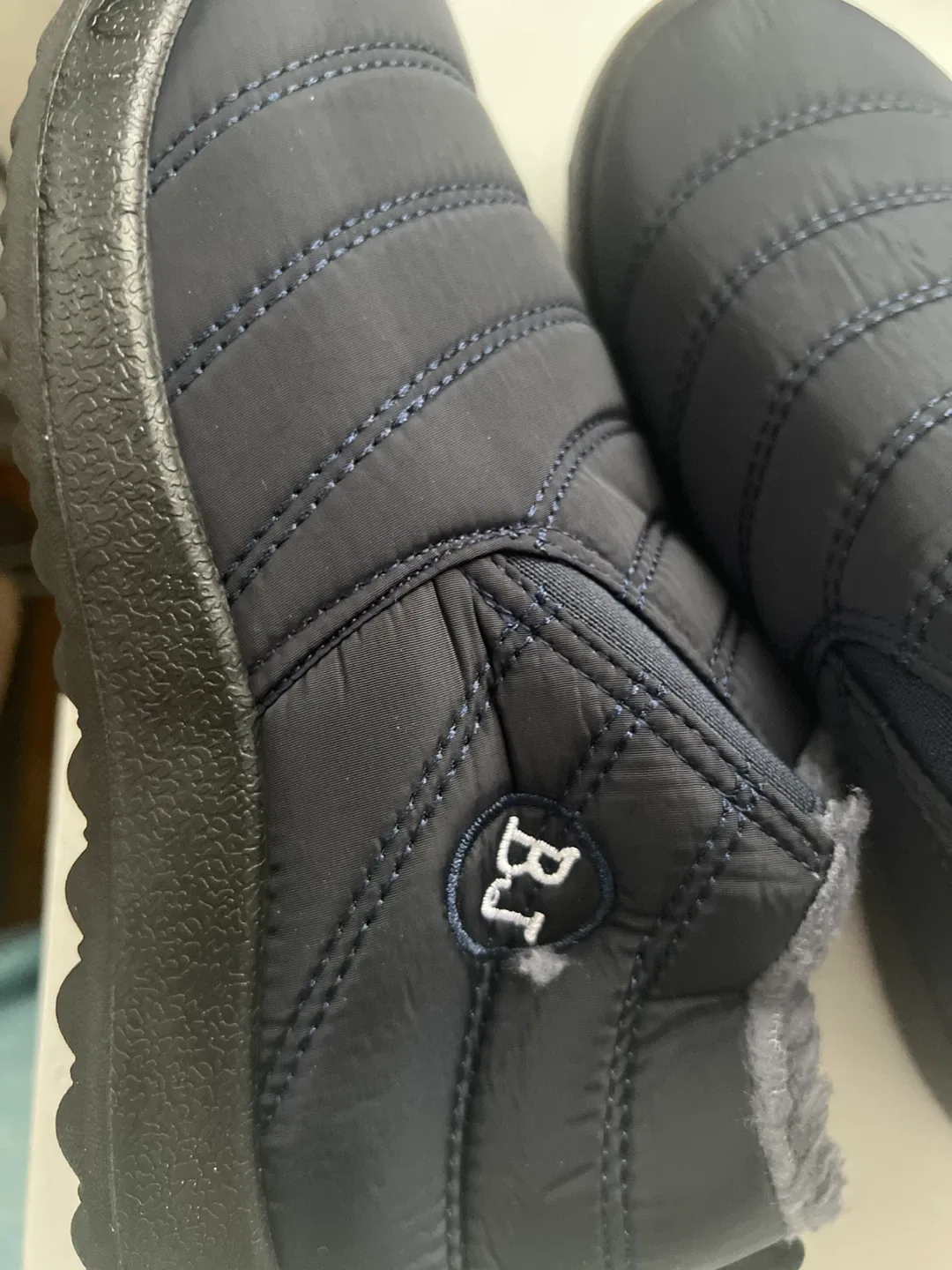 NEW BJ Black Winter boots with lining size 36 image indicator(2)