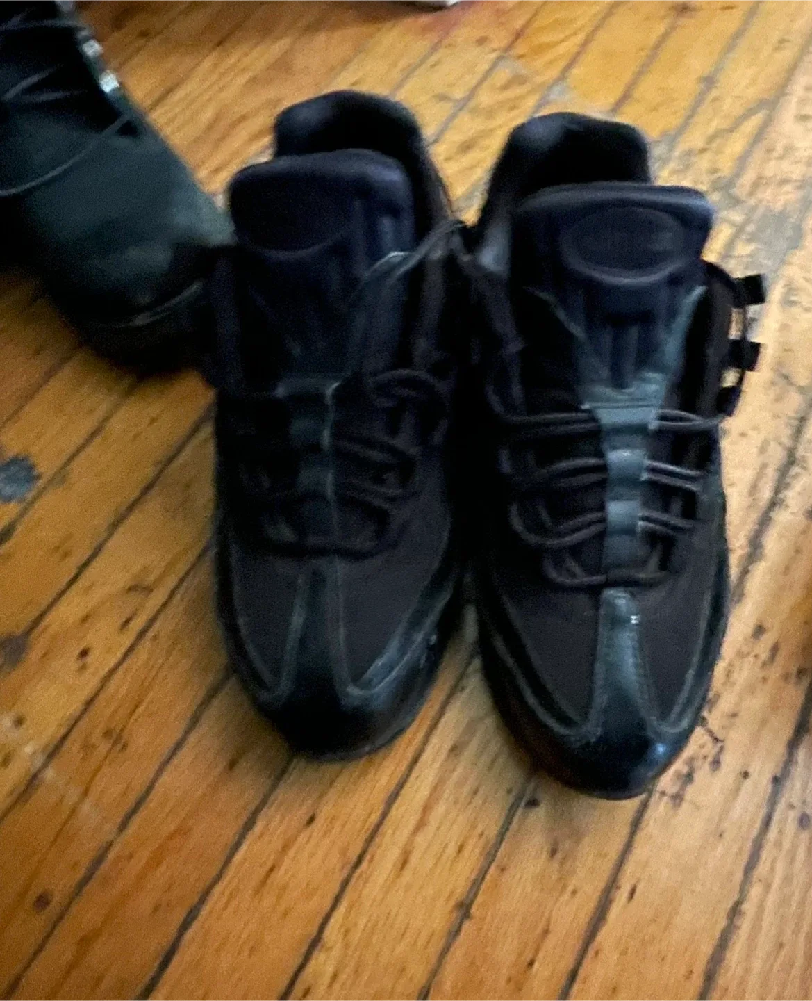 Nike Air Max 95 Black Sneakers image indicator(2)