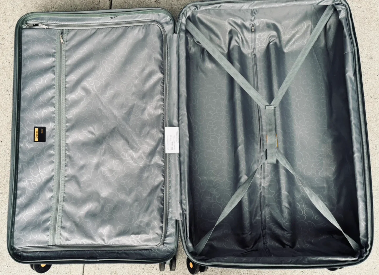 Lucas Light Expandable Large Hardside Spinner Suitcase image indicator(7)