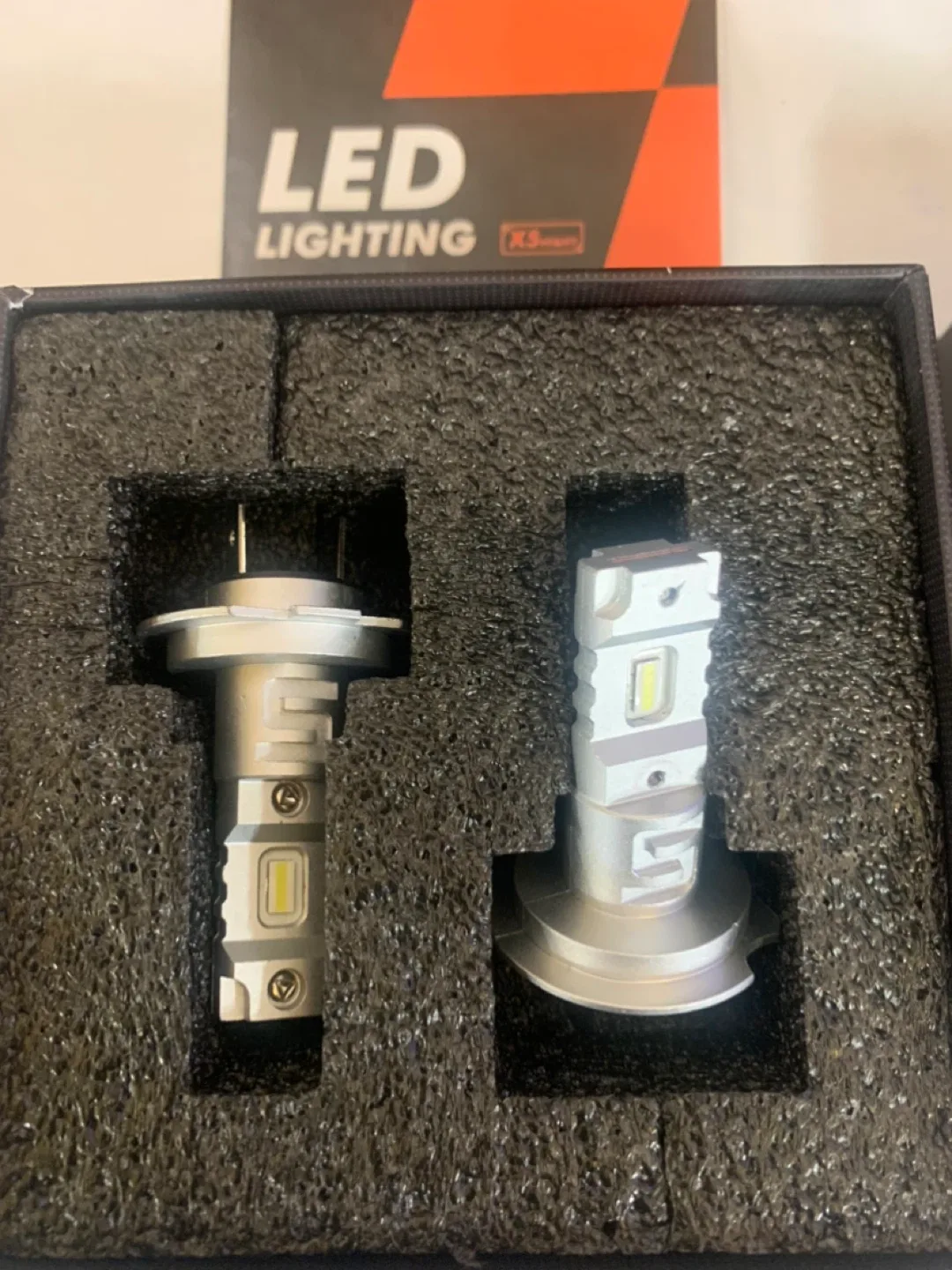 SEALIGHT X5 LED Lighting Kit - New in Box! image indicator(3)
