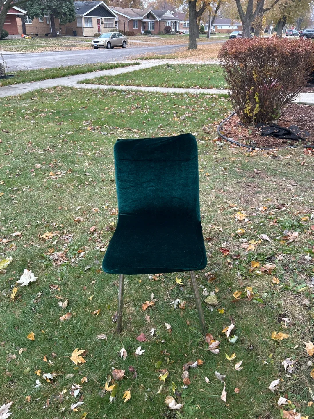 Set of 4 Emerald Green Velvet Dining Chairs