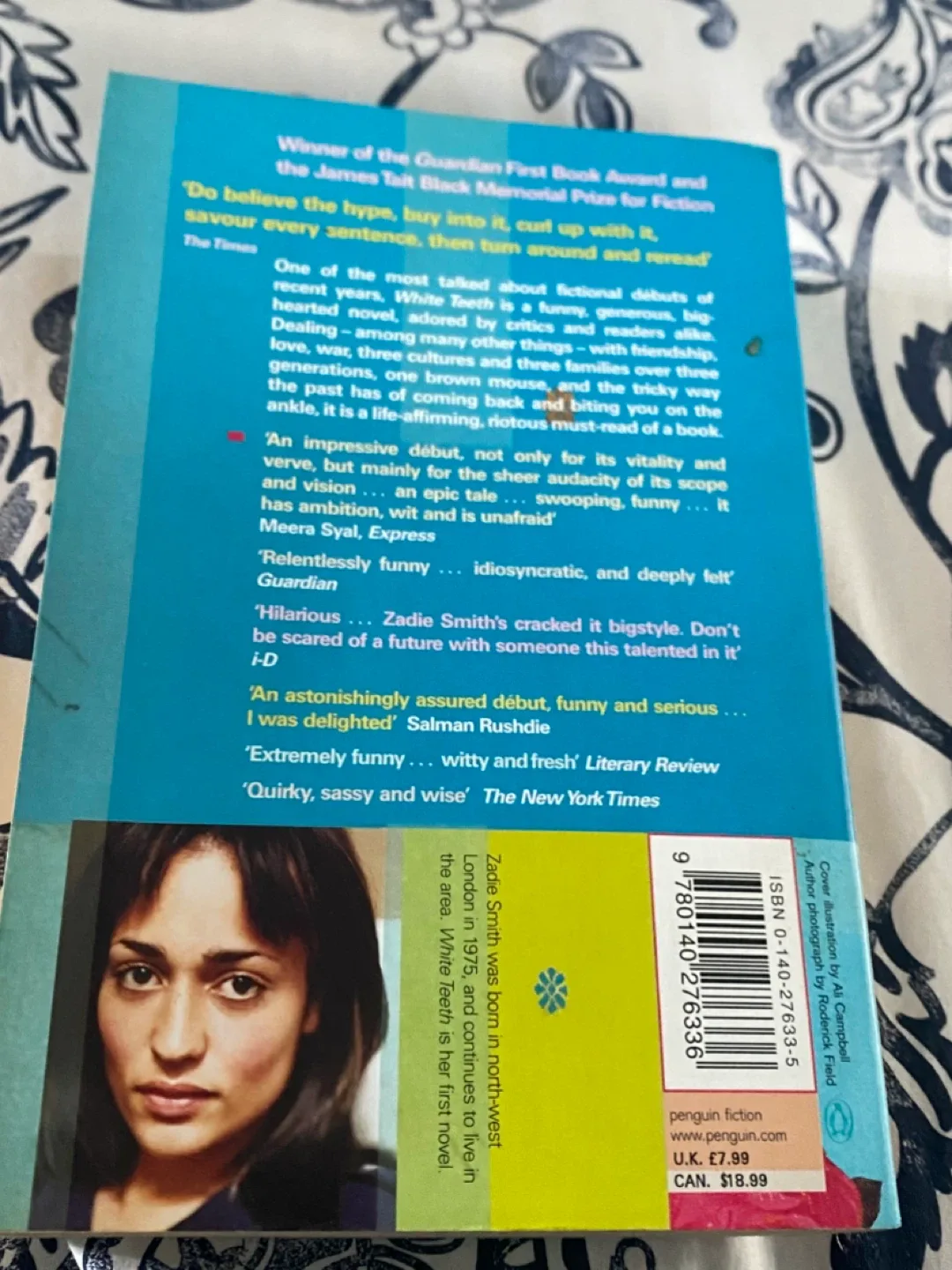 White Teeth by Zadie Smith image indicator(3)