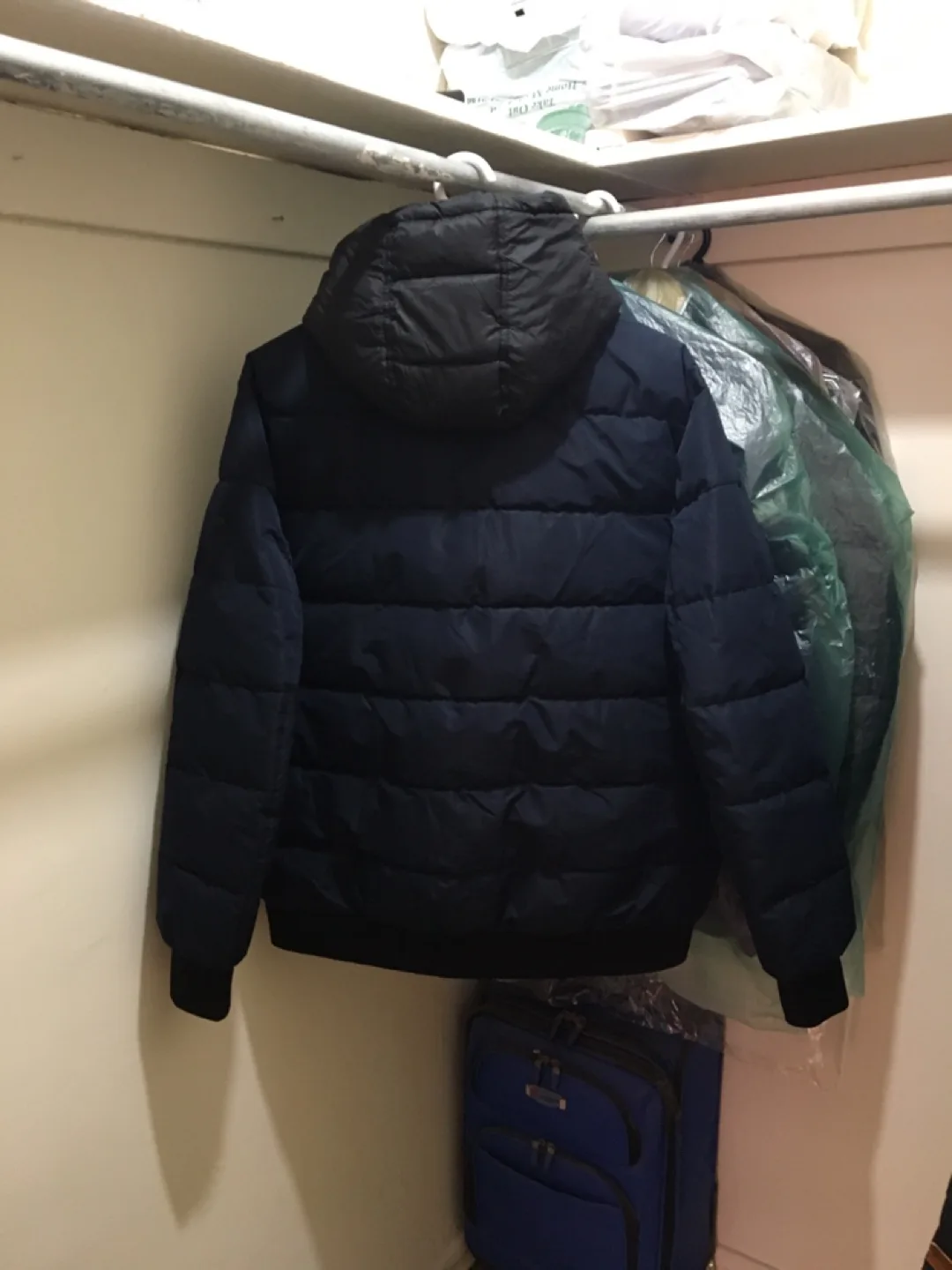 Michael Kors Puffer Jacket - Navy Blue image indicator(2)