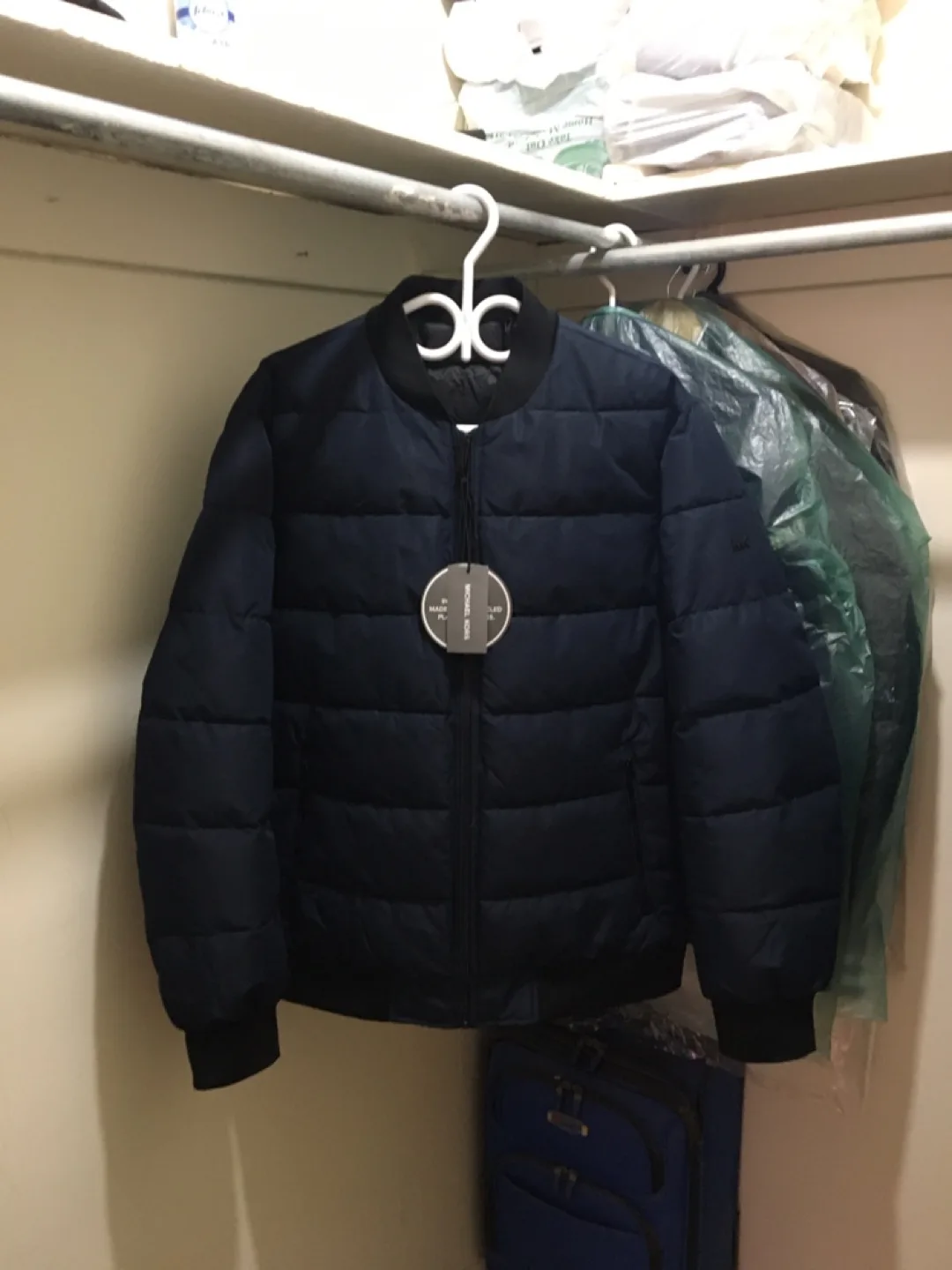 Michael Kors Puffer Jacket - Navy Blue image indicator(4)