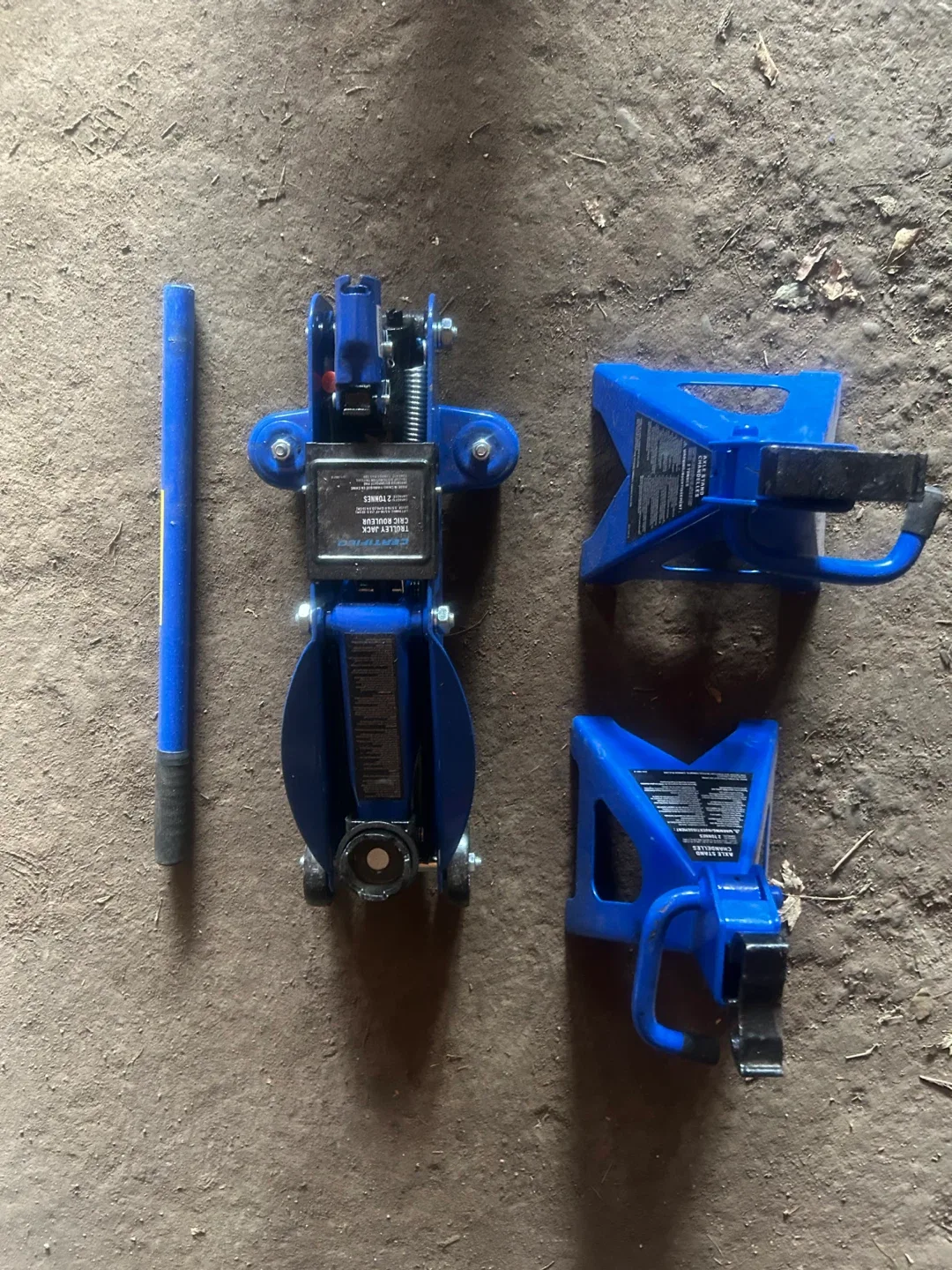 Certified Blue Trolley Jack with Jack Stands