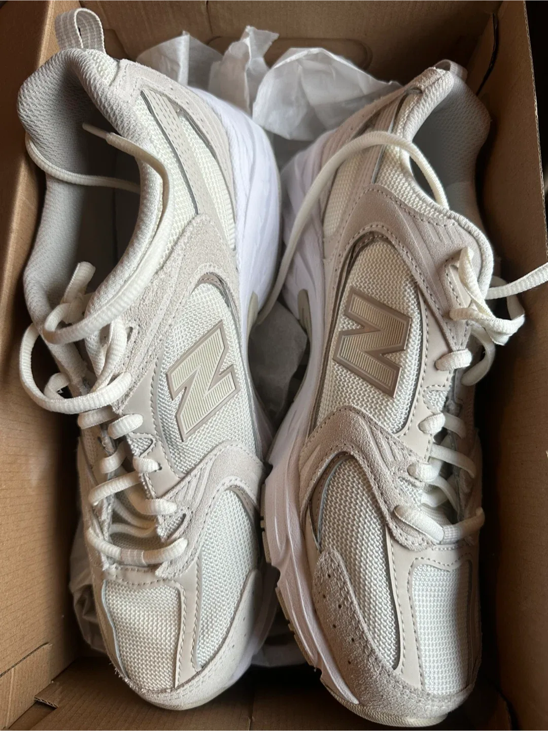 New Balance 530 Beige Sneakers size 9.5 image indicator(4)