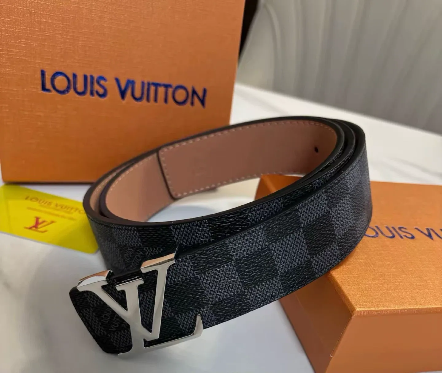 Louis Vuitton Damier Graphite Belt image indicator(5)