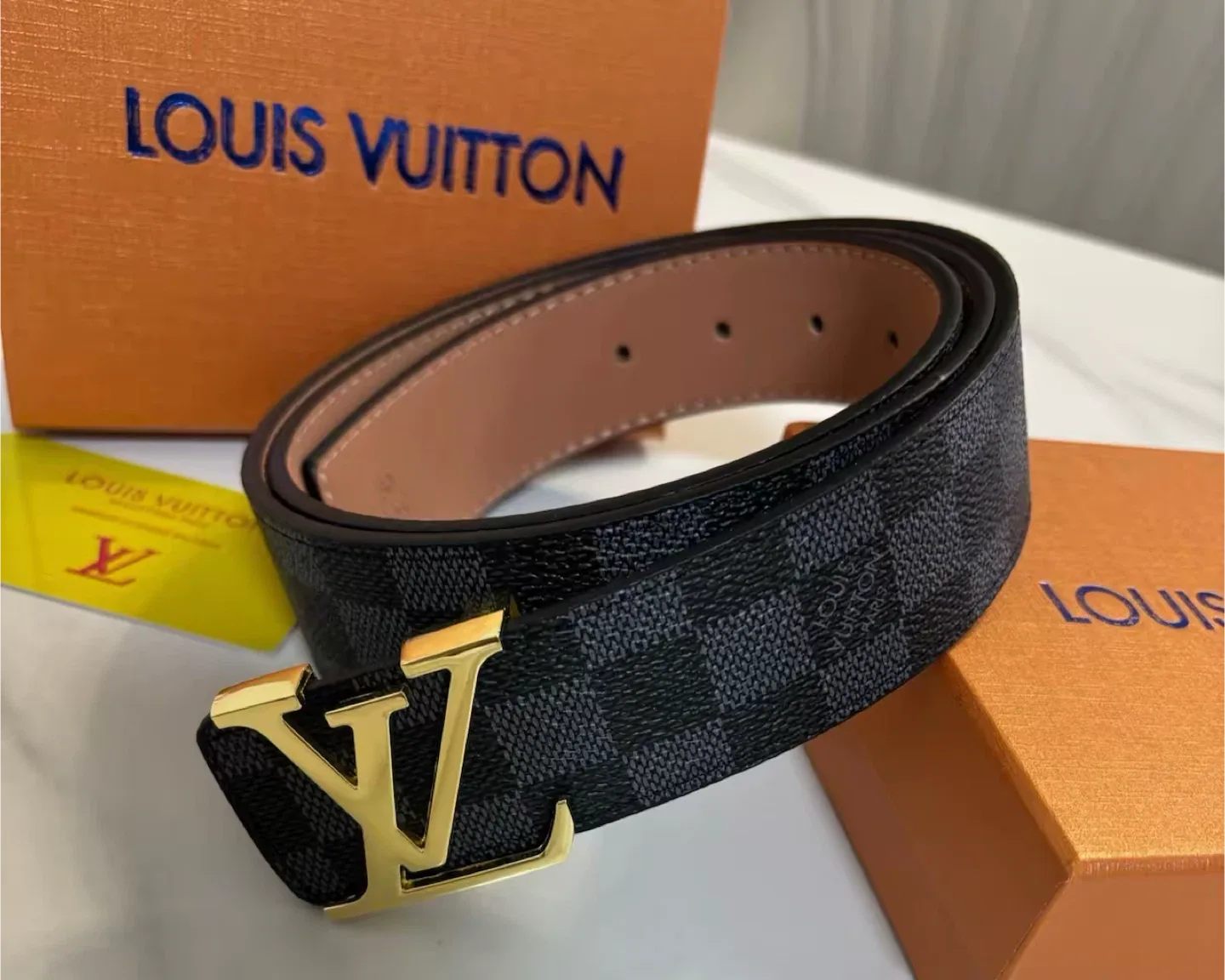 Louis Vuitton Damier Graphite Belt image indicator(2)