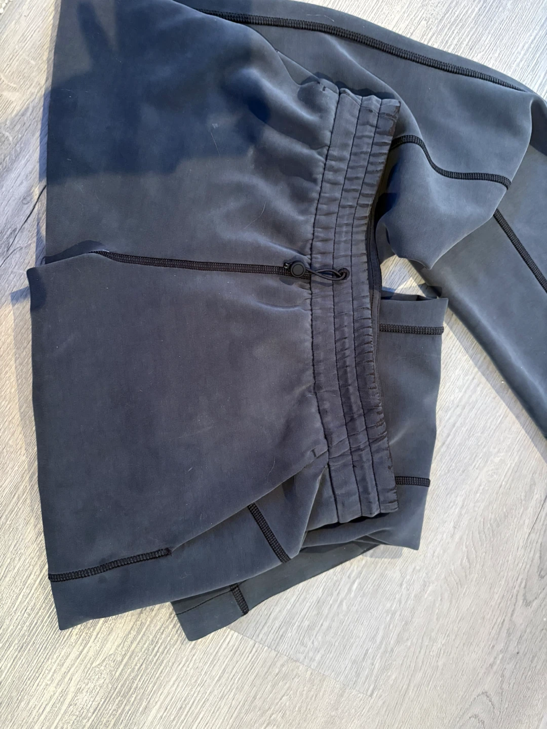Lululemon Scuba High-Rise Jogger Size 6 - photo 3