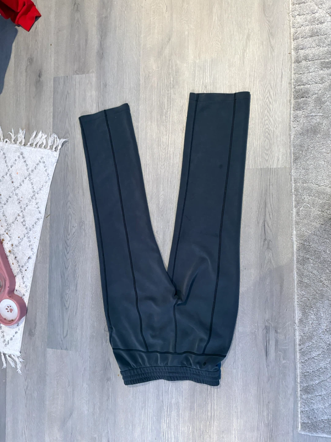 Lululemon Scuba High-Rise Jogger Size 6 - photo 2