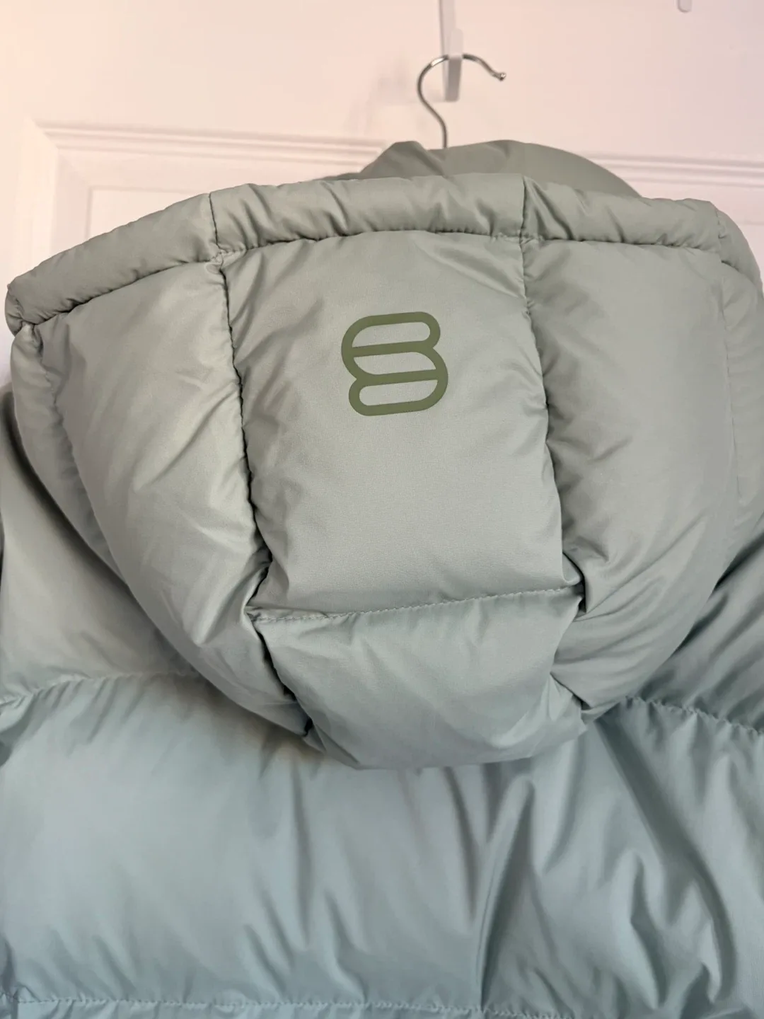 Aritzia Super Puff - Mid image indicator(5)