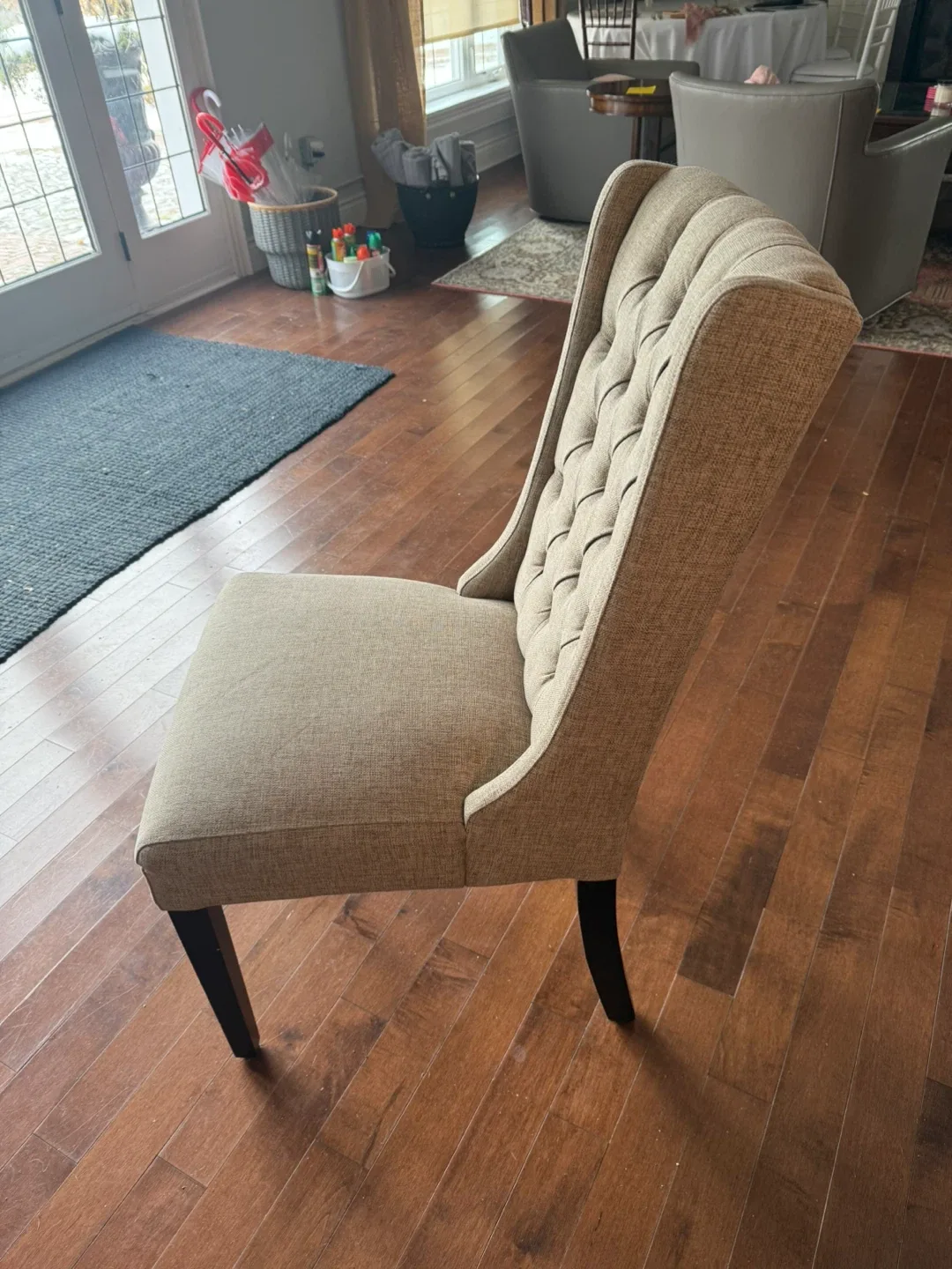 Dining Table with 8 Chairs image indicator(2)