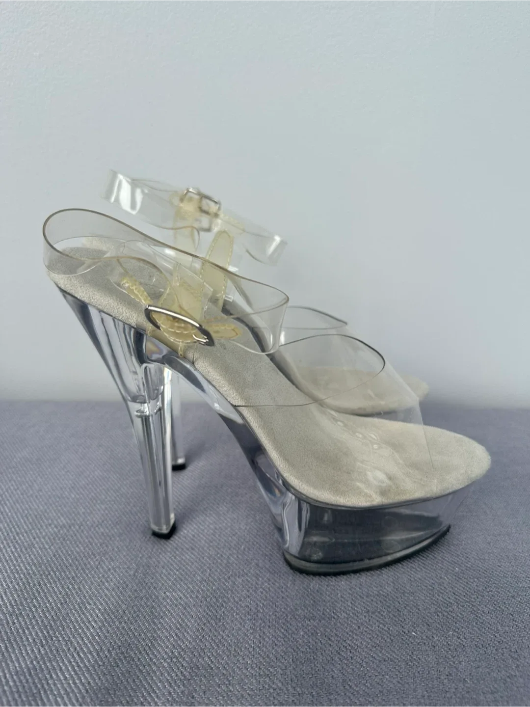 Pleaser Clear Heels - Size 8 image indicator(3)