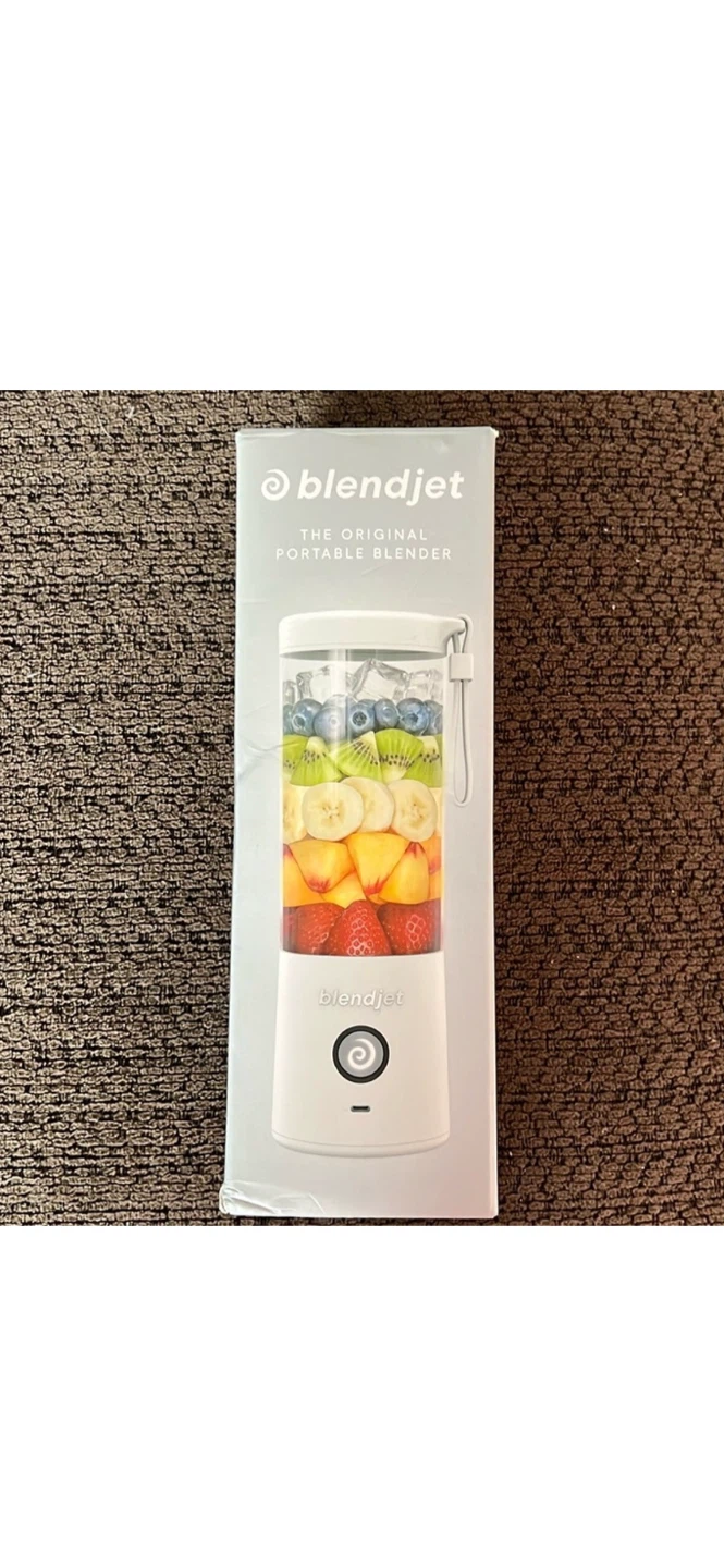 BlendJet 2 Portable Blender - Like New!