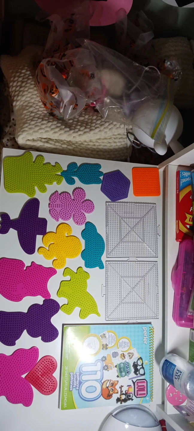 Perler Beads Activity Kit - 110 Patterns