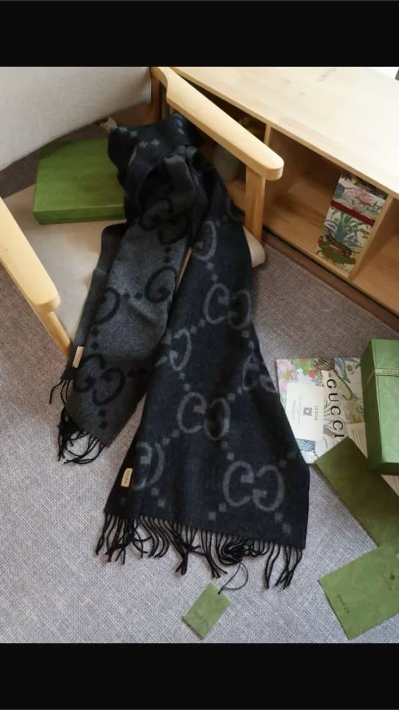 Gucci Wool Scarf - Black & Grey image indicator(2)