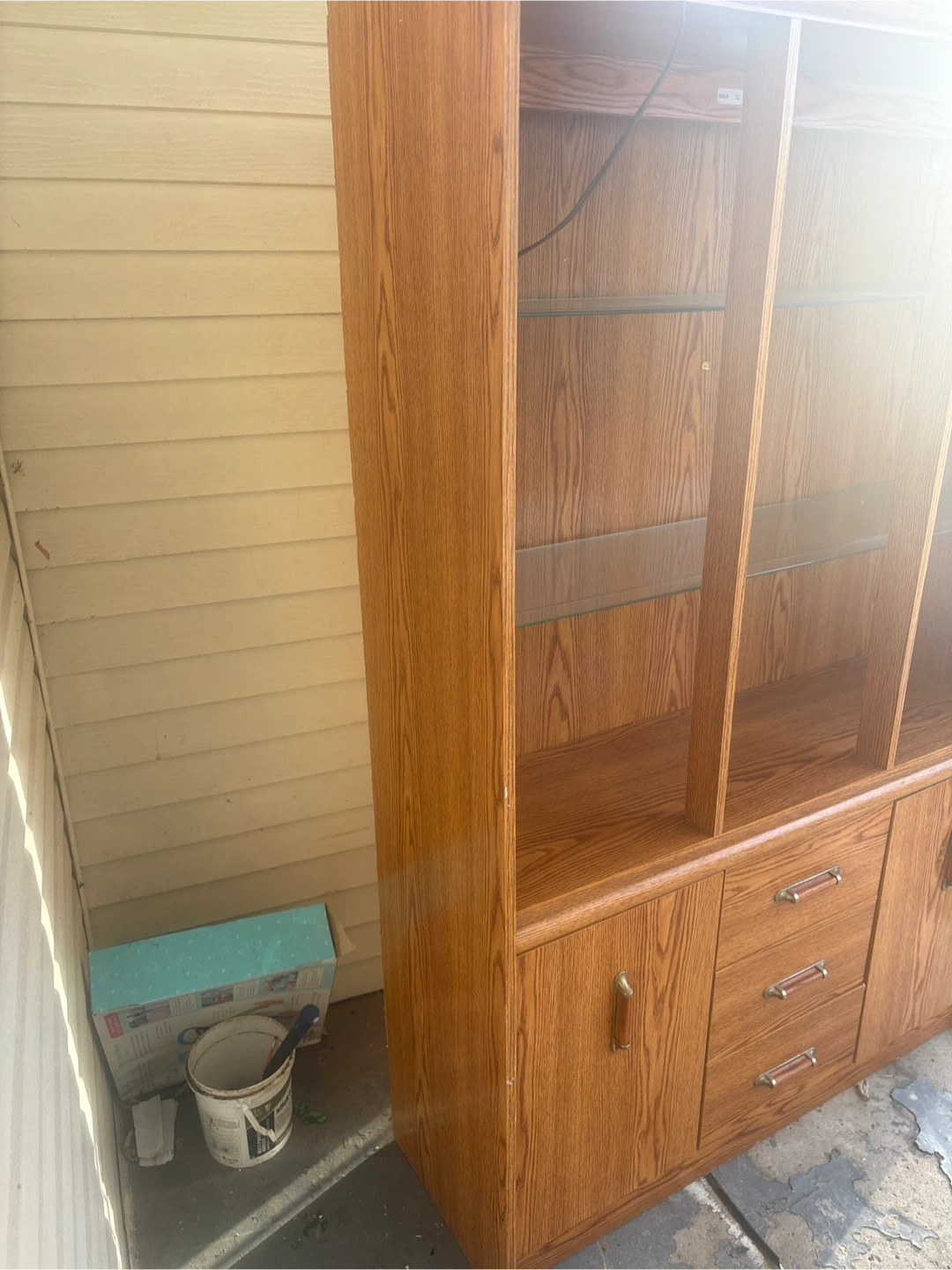 Oak Wood China Cabinet - photo 2