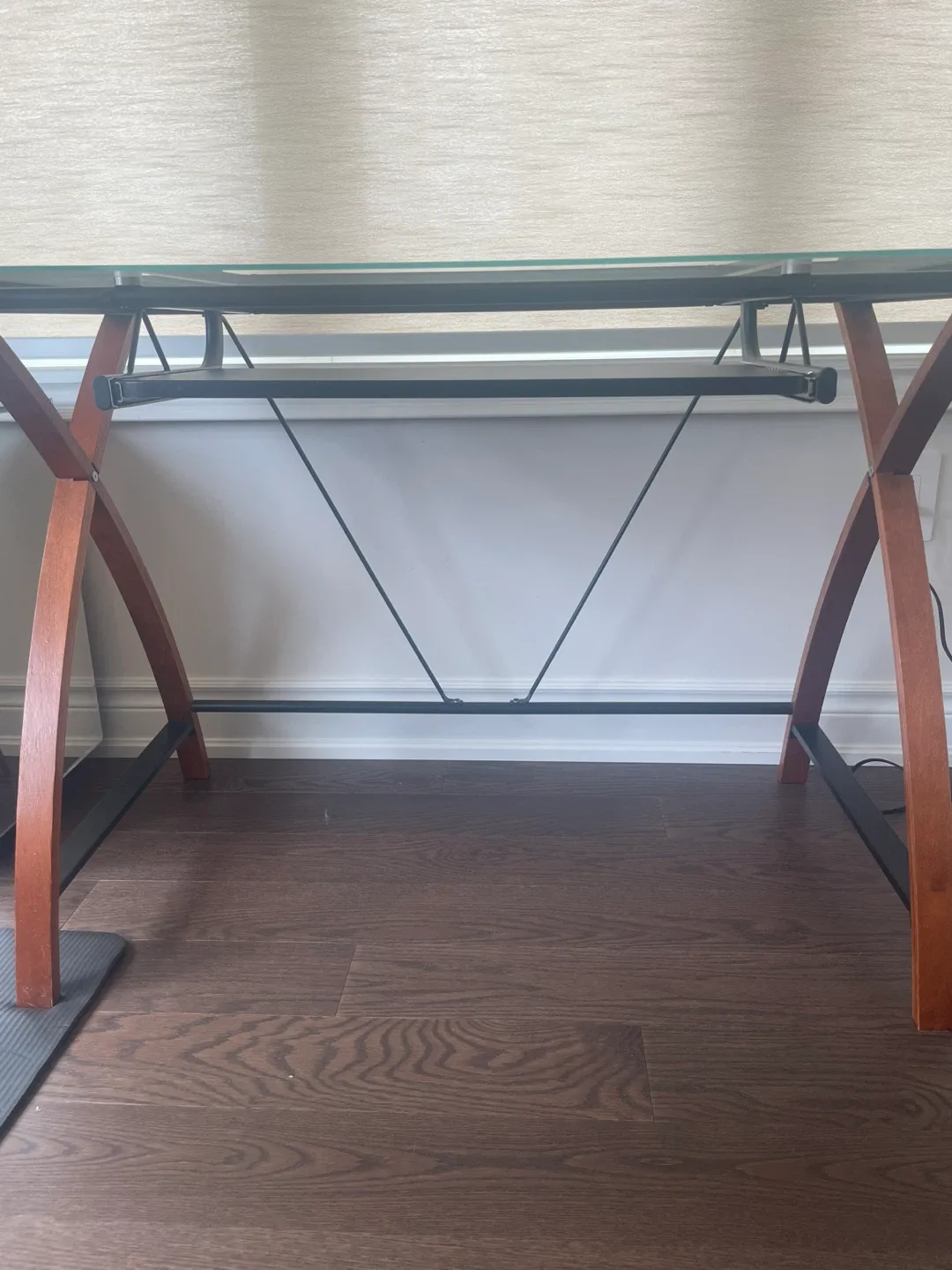 Flash Furniture Glass Computer Desk image indicator(4)