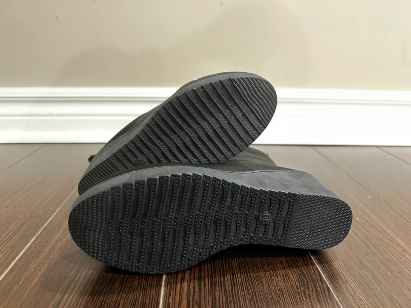 Black Mid-Calf Winter Boots - Waterproof Warm Lined image indicator(5)