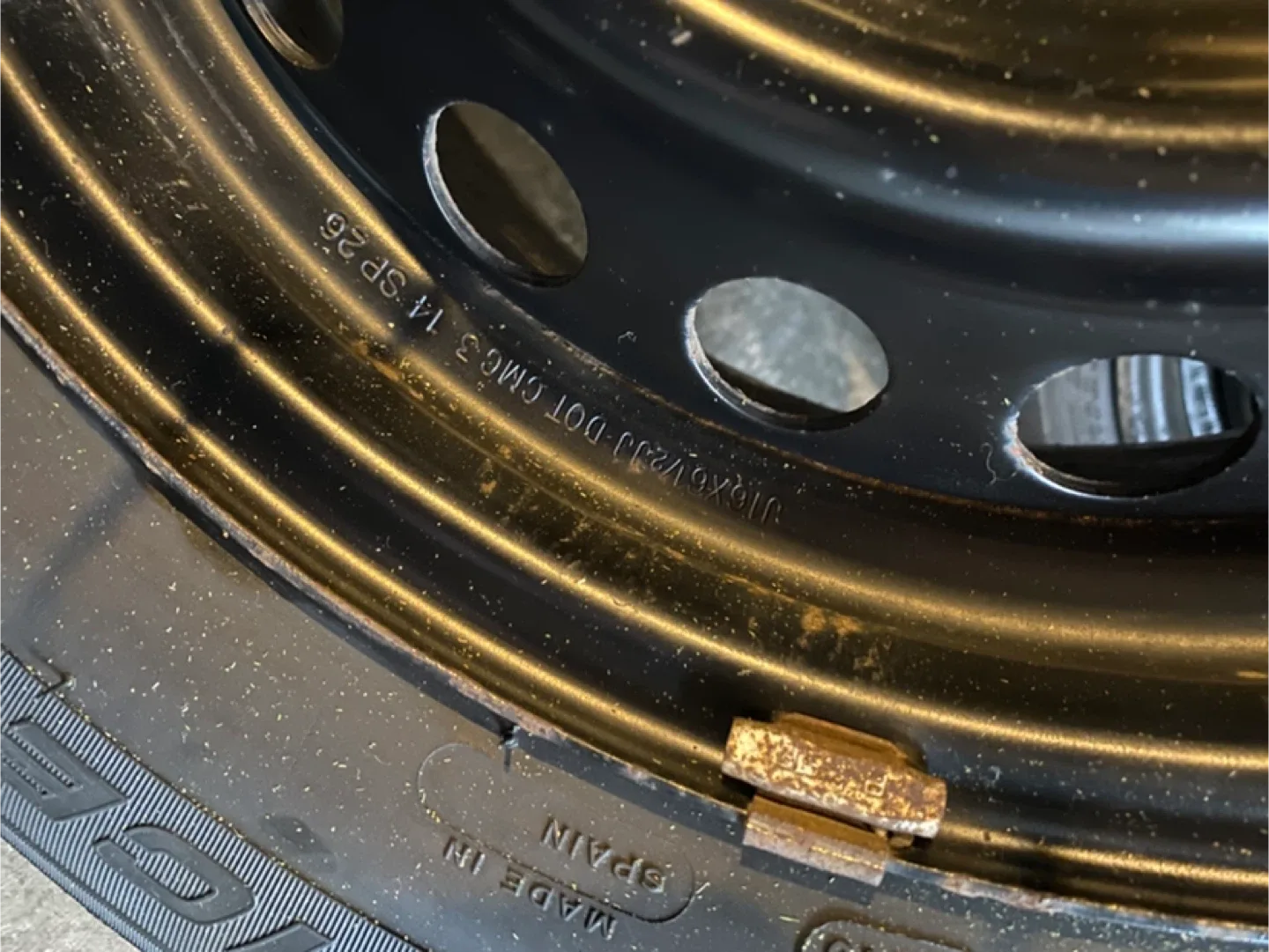 Michelin X-Ice Winter Tires - Set of 4 image indicator(4)