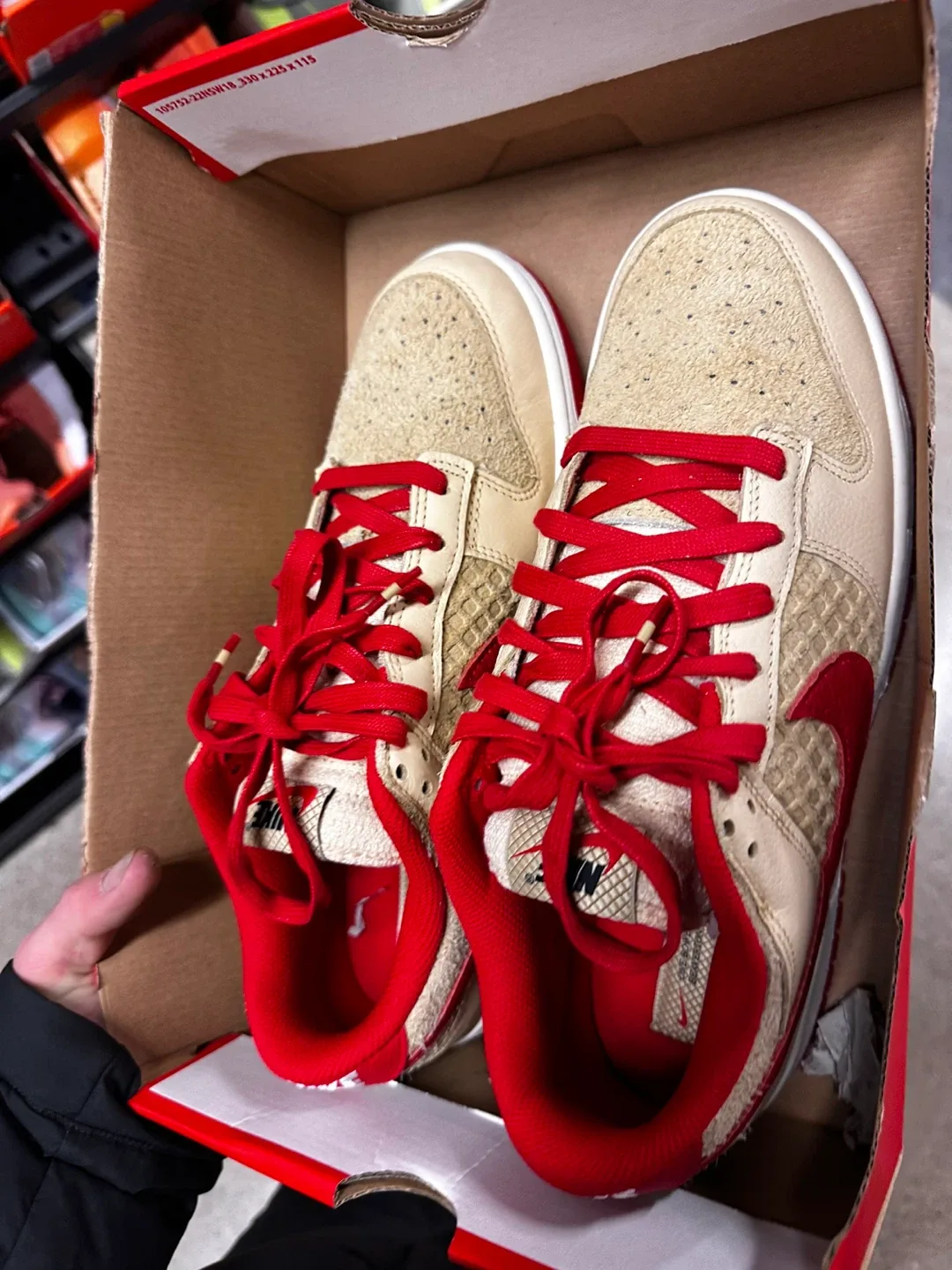 Nike Dunk Low “STRAWBERRY WAFFLE” sz10 men’s