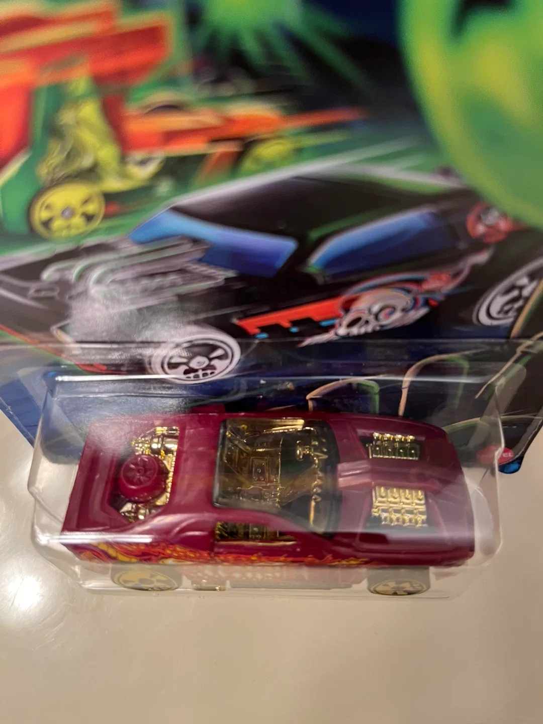 Hot Wheels Hollowback 1/5 image indicator(2)