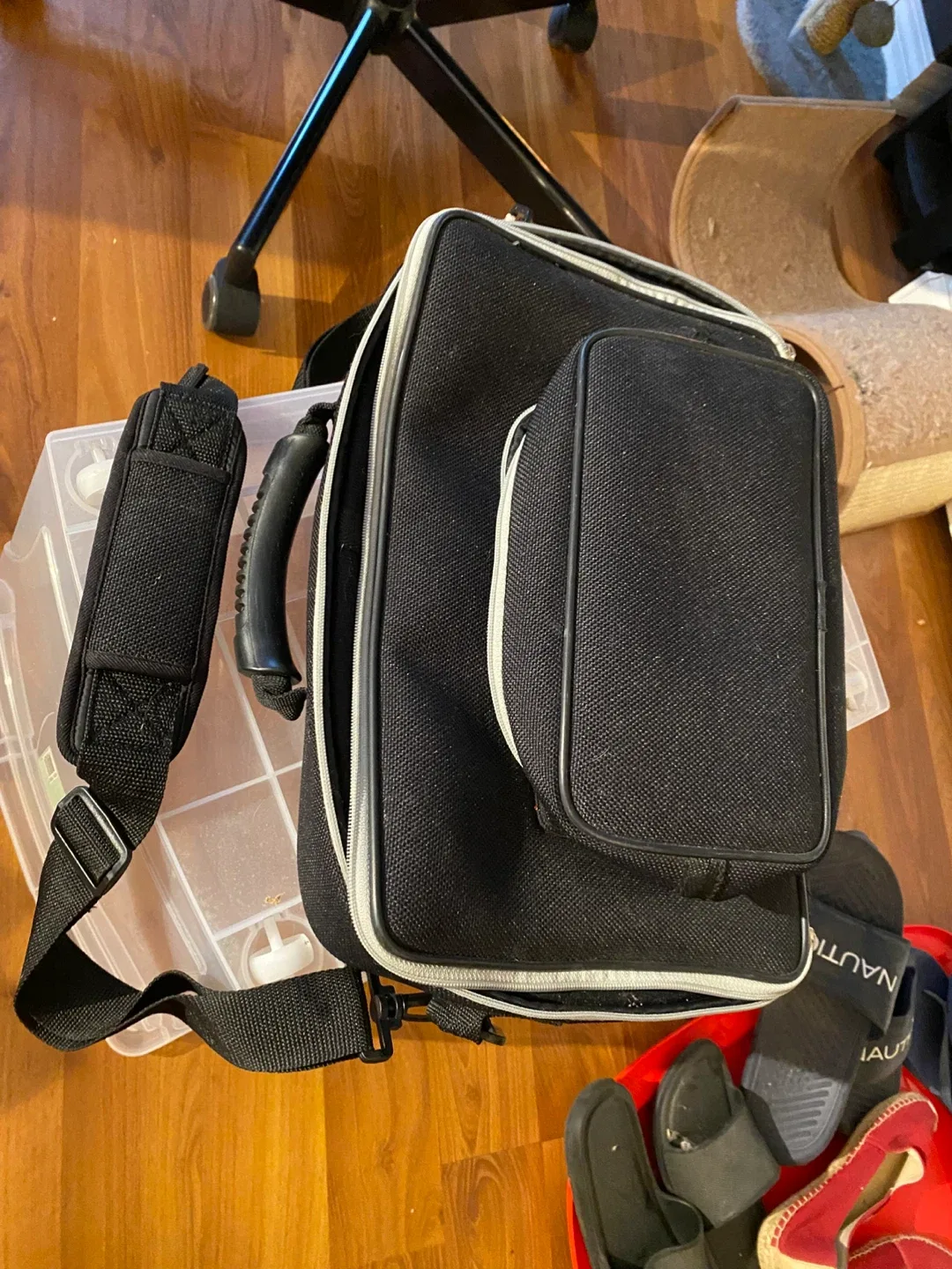 Black laptop Case with Shoulder Strap