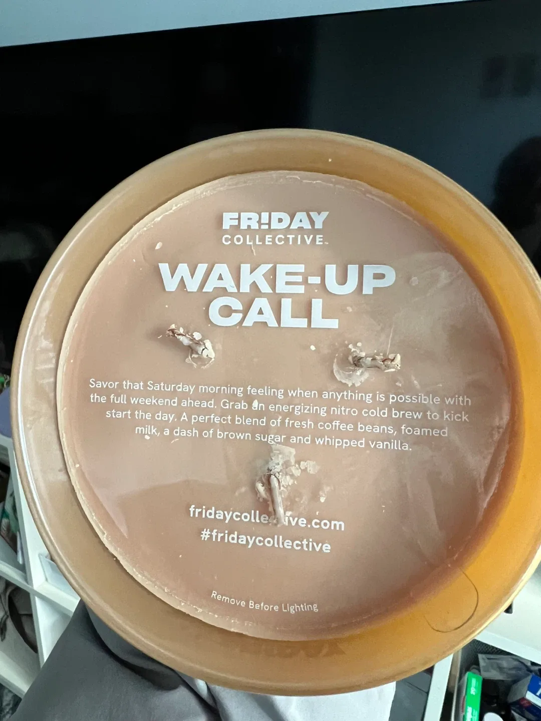 3-Wick Scented Candles image indicator(2)