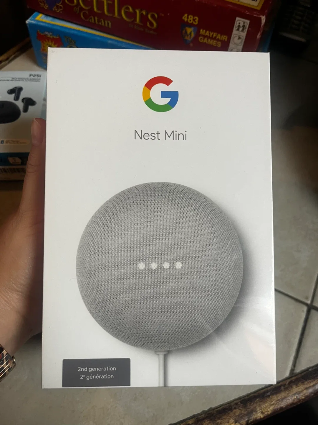 Google Nest Mini 2nd Generation - New in Box image indicator(2)
