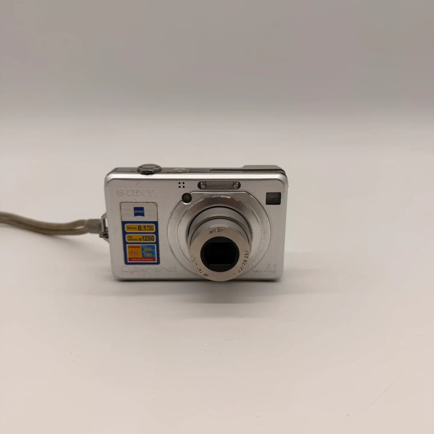 Sony Cyber-shot DSC-W100 Digital Camera image indicator(4)