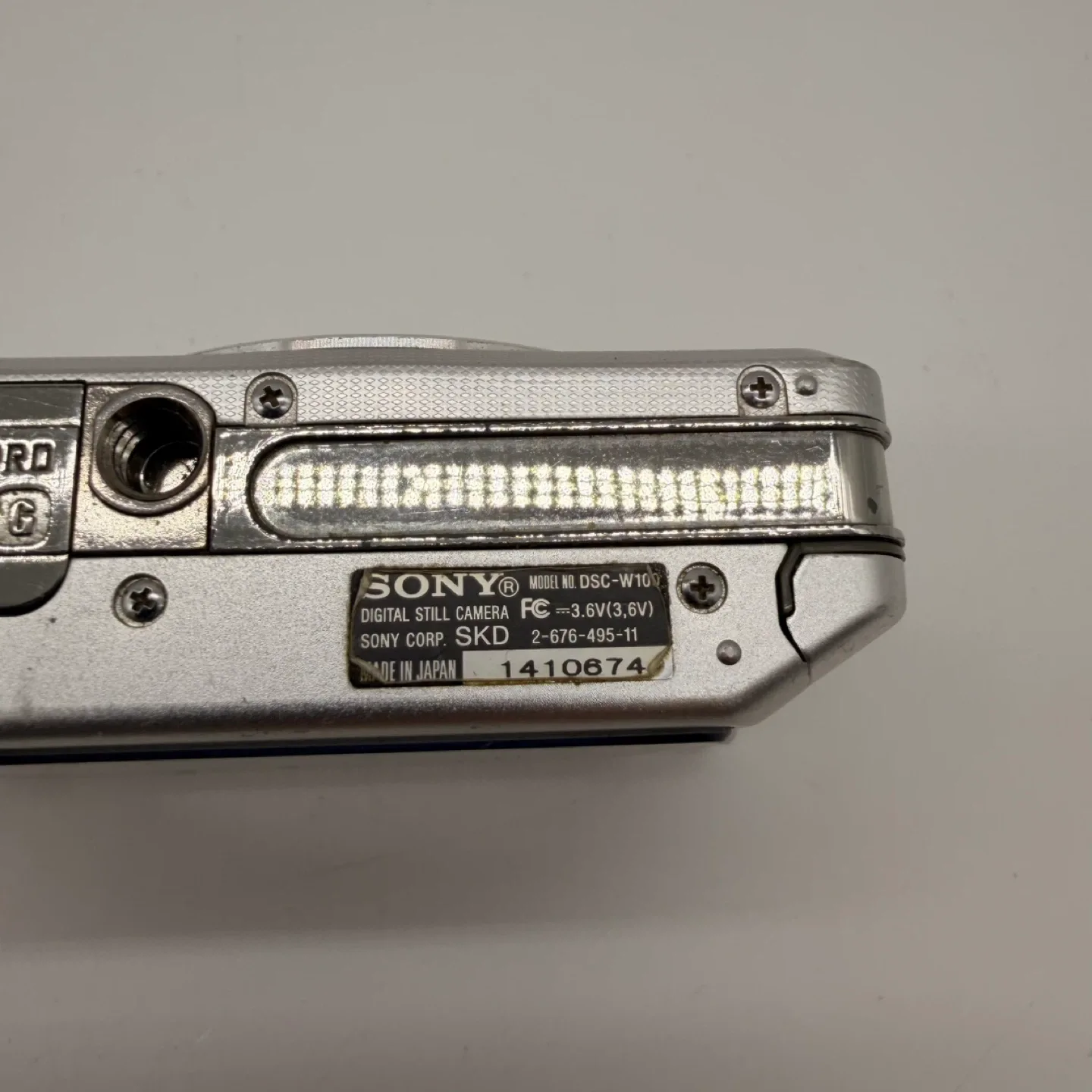 Sony Cyber-shot DSC-W100 Digital Camera image indicator(8)