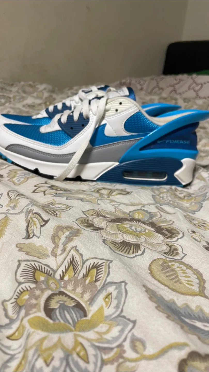 Nike Air Max 90 FlyEase Blue/White Size 9 image indicator(3)