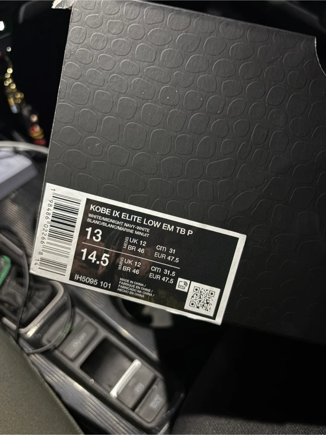 Nike Kobe IX Elite Low EM TB P White Navy Size 13 image indicator(2)