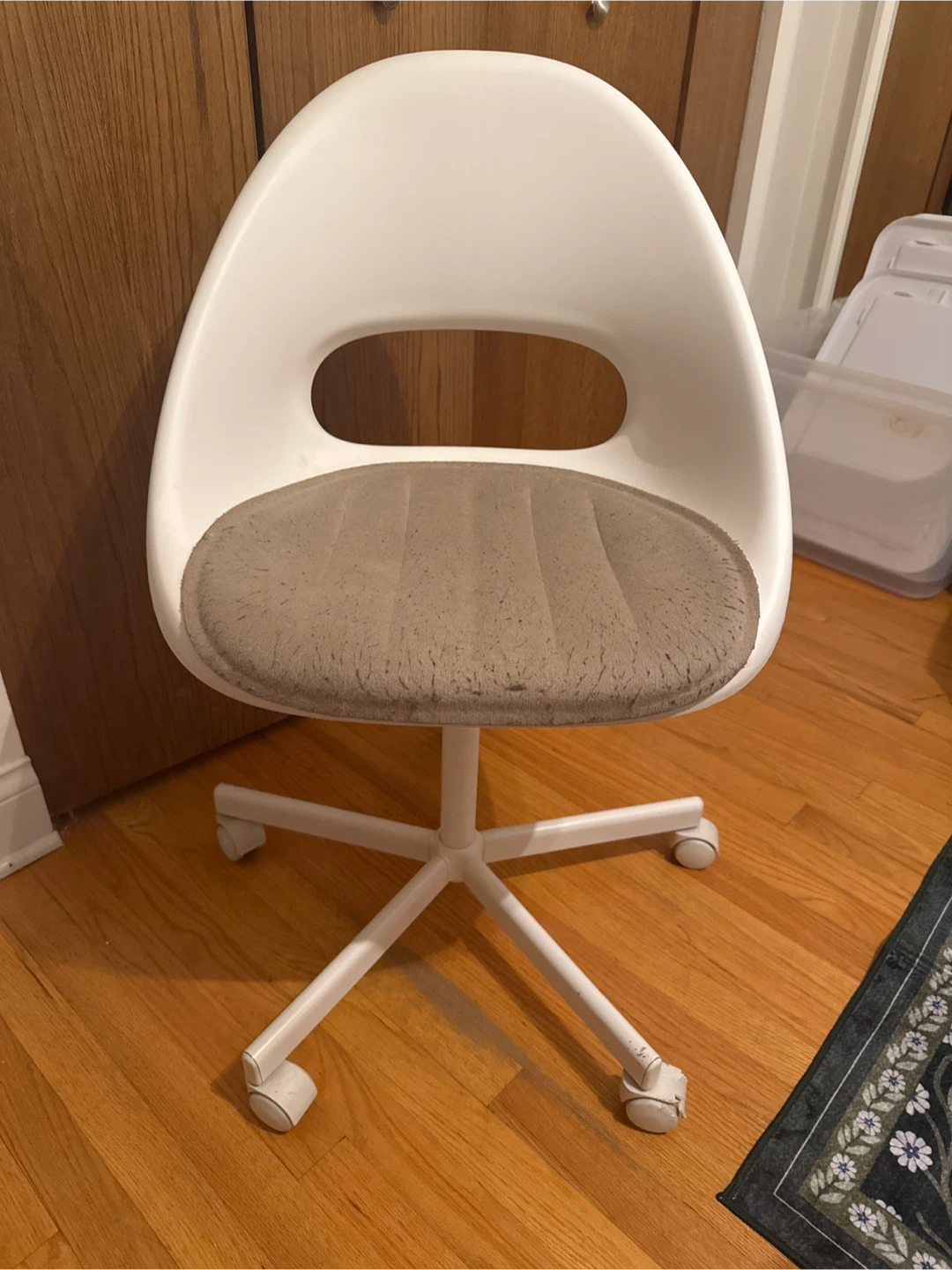 White Desk Chair